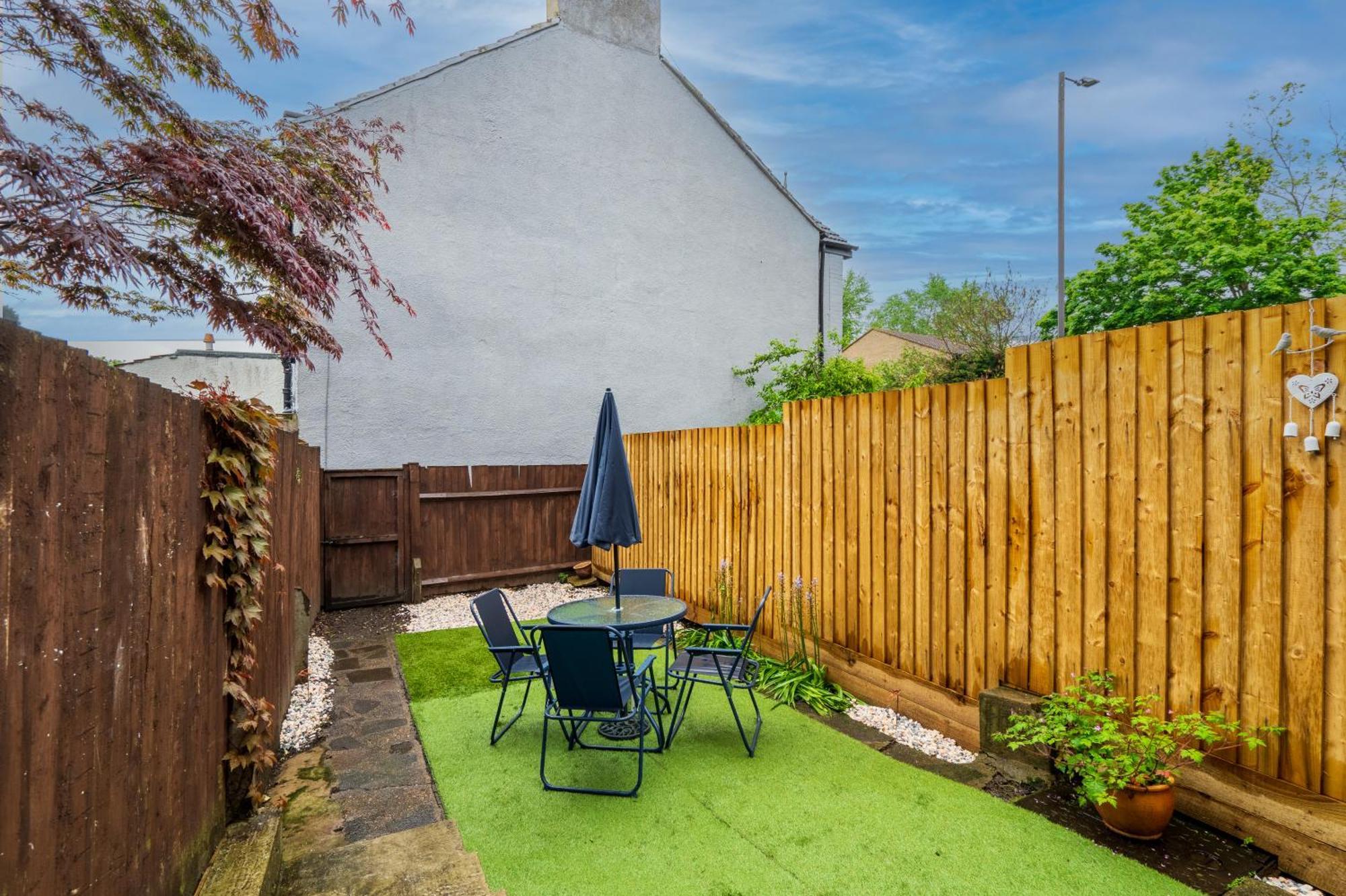 Modern 3 Bedroom In Wimbeldon Park *