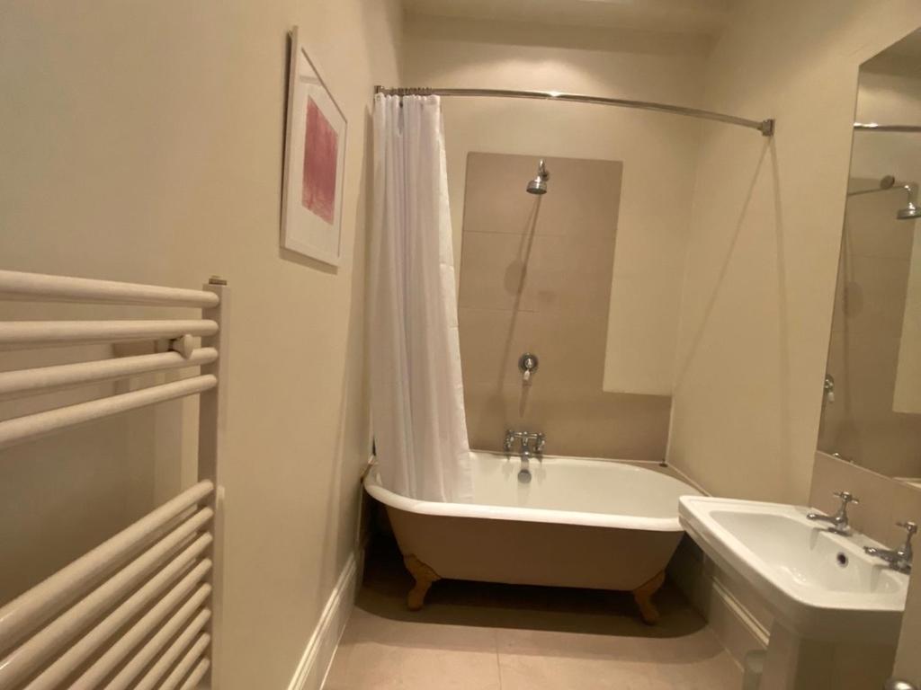 Beautiful Hyde Park Flat Appartement Londres