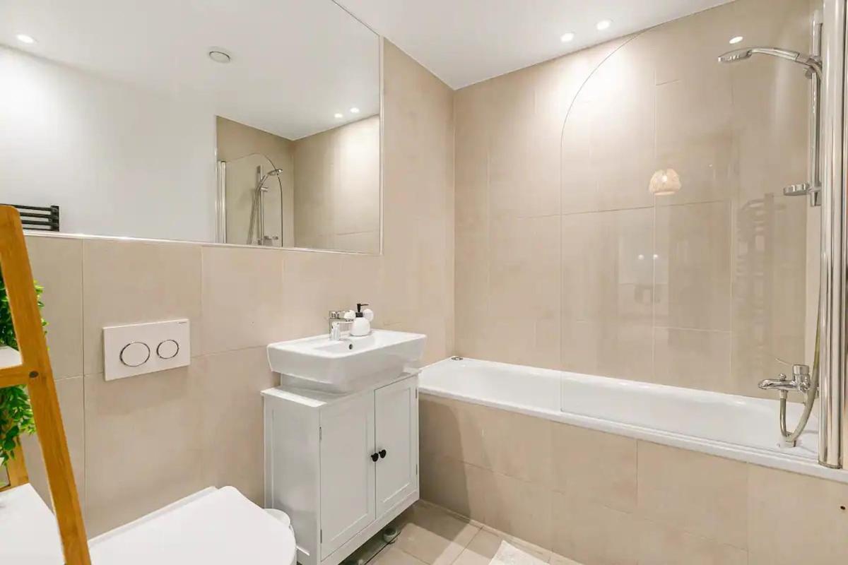 Appartement Luxury Flat With View Battersea Pass The Keys Londres