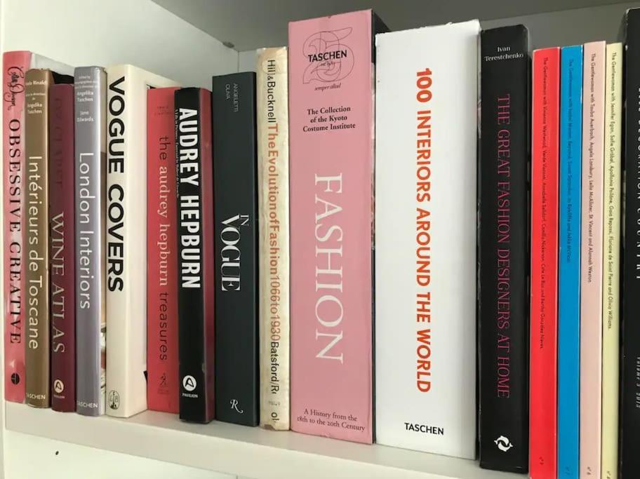Eclectic Family In The Heart Of Notting Hill * London