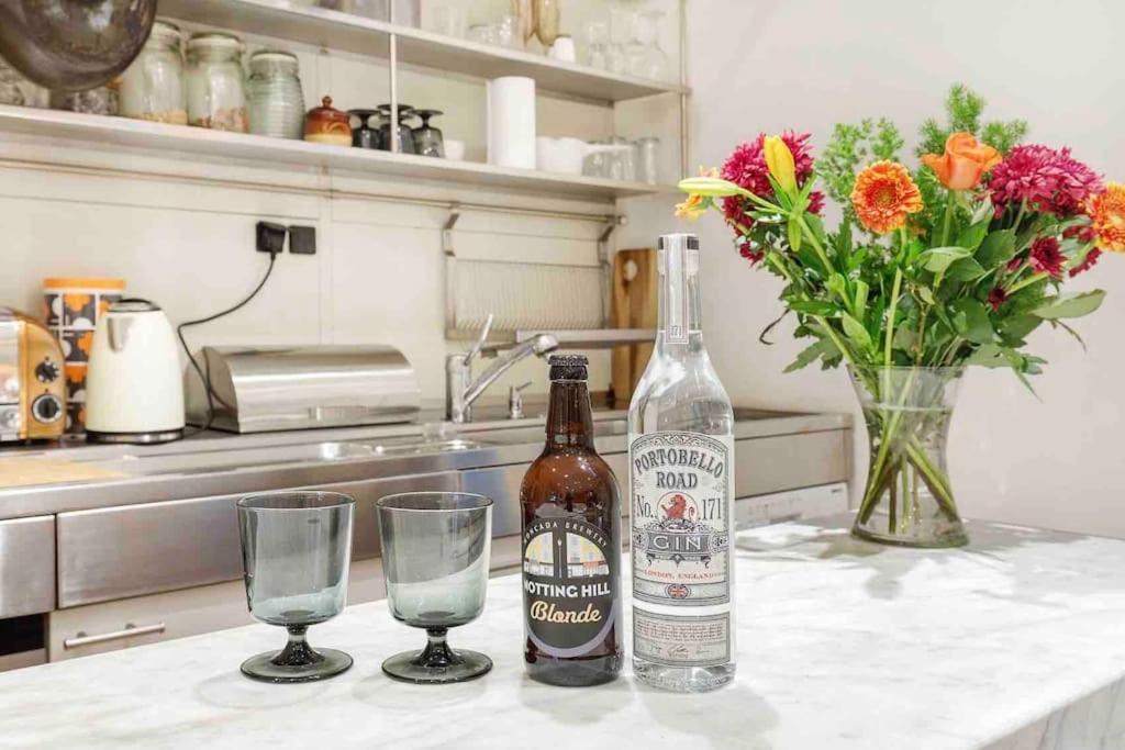 Eclectic Family In The Heart Of Notting Hill * Londres
