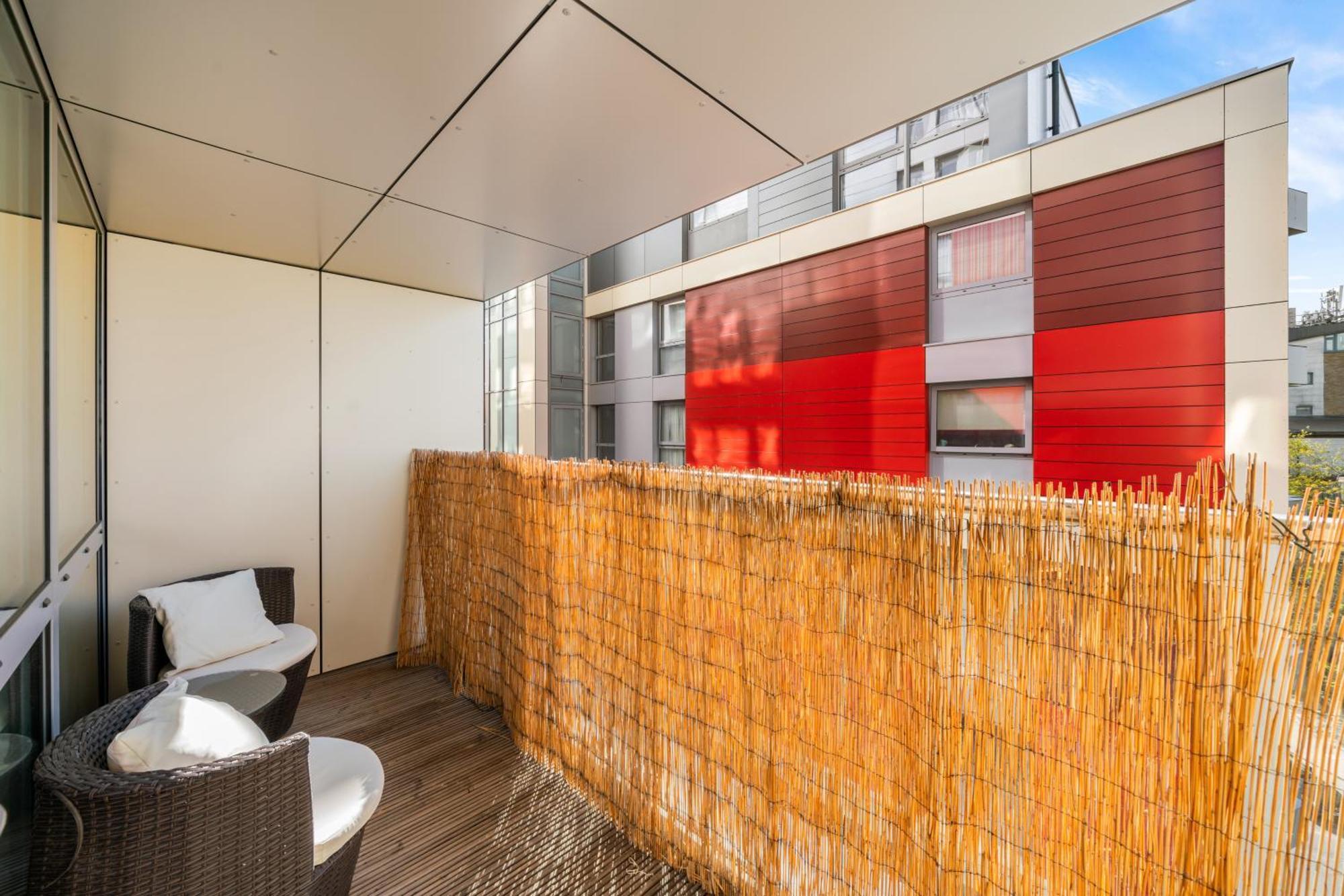 Riverside 1br With Easy Transport 20min To Centre Appartement *