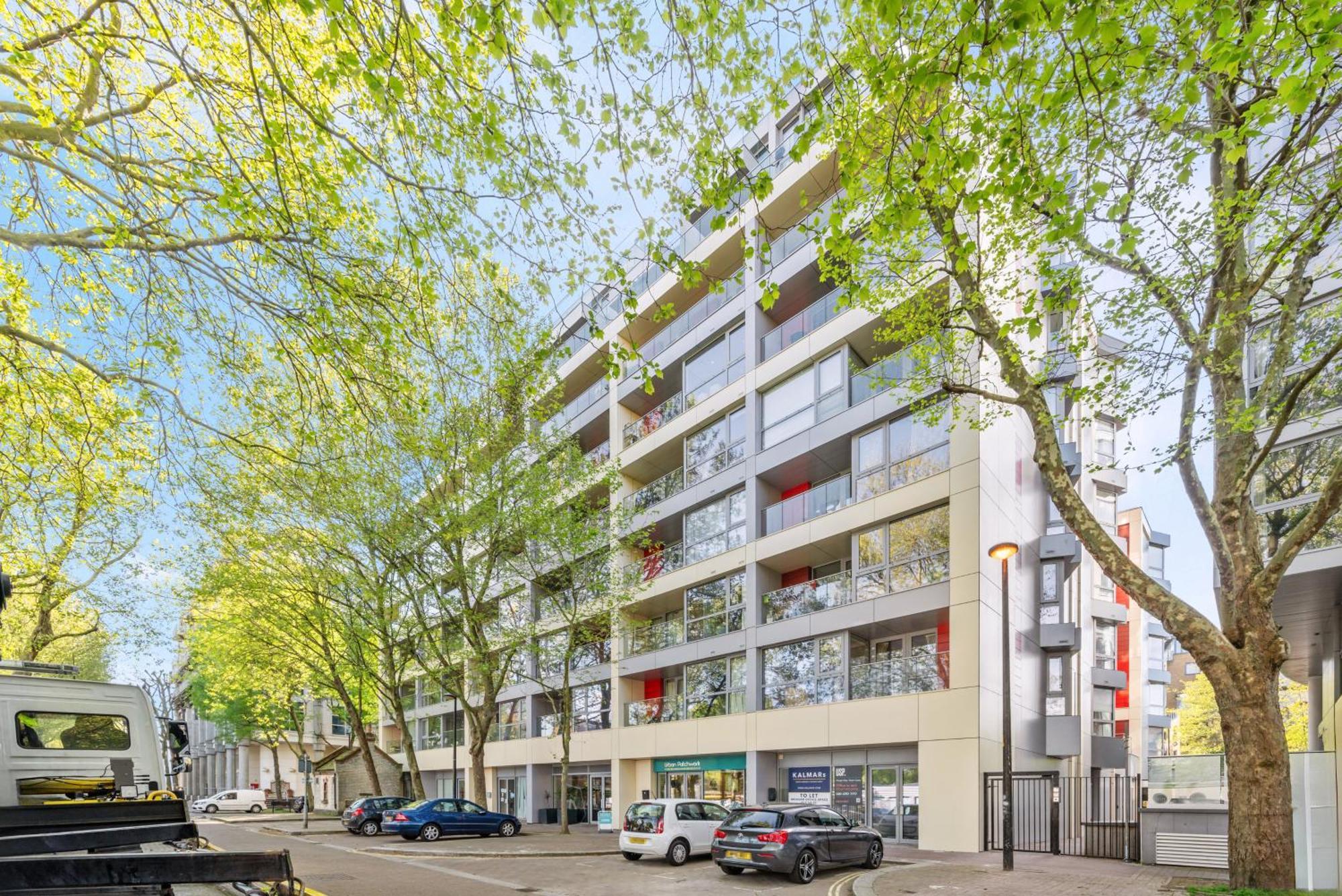 Riverside 1br With Easy Transport 20min To Centre Appartement Londen