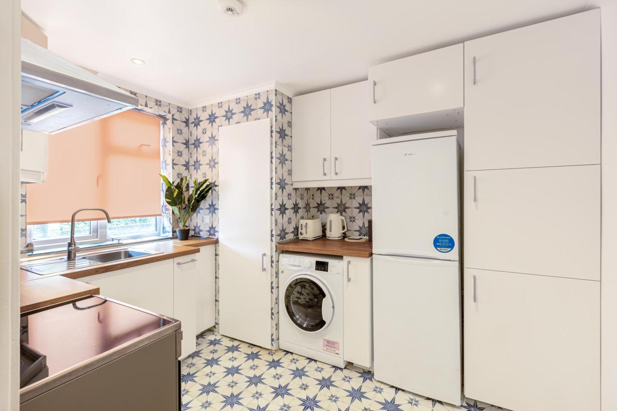 Renovated 2-storey 2br Wgarden Near Angel St Londres