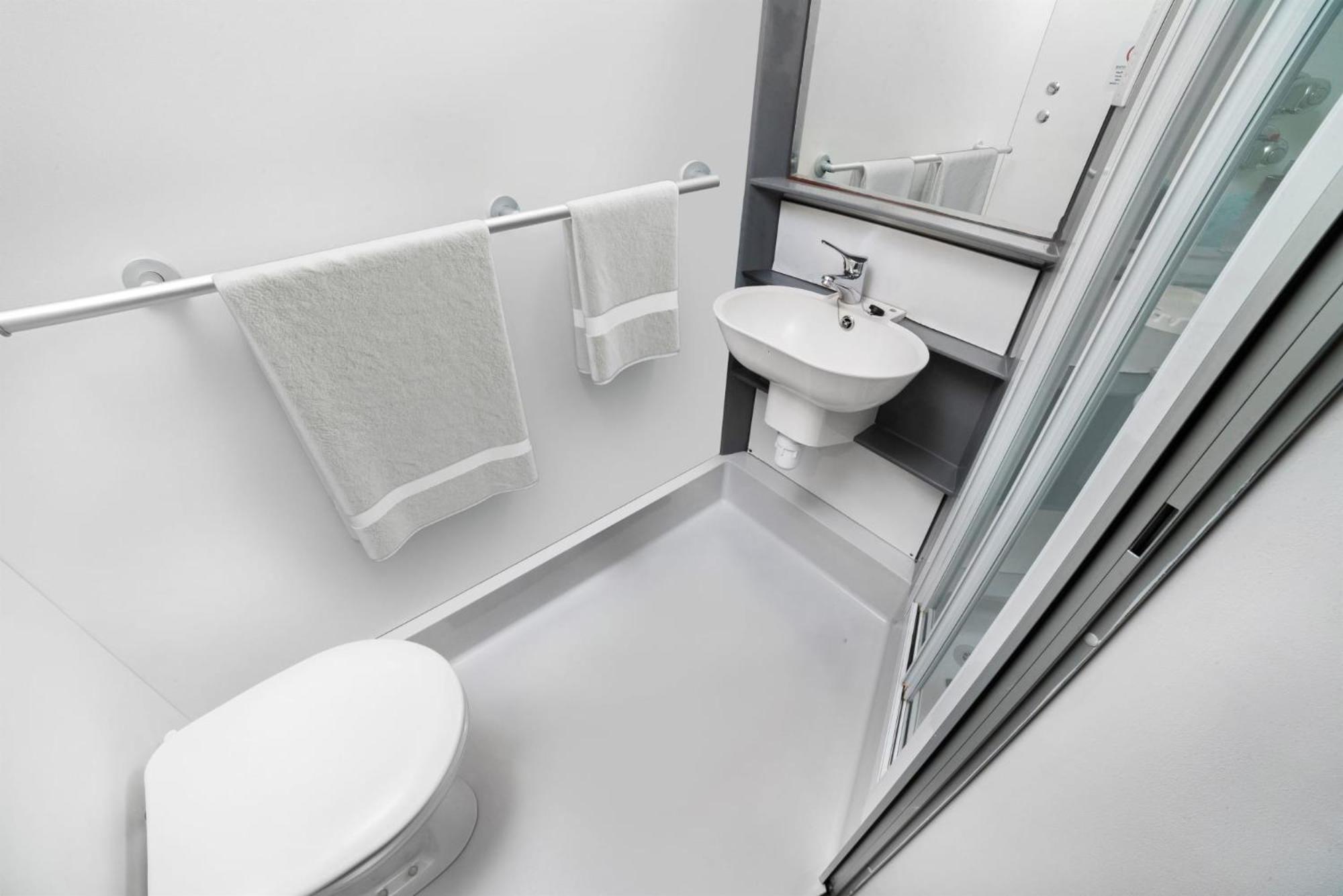 Apartamento And Ensuite Bedrooms With Shared Kitchen At Chapter Ealing Right Next To North Acton Tube Station *