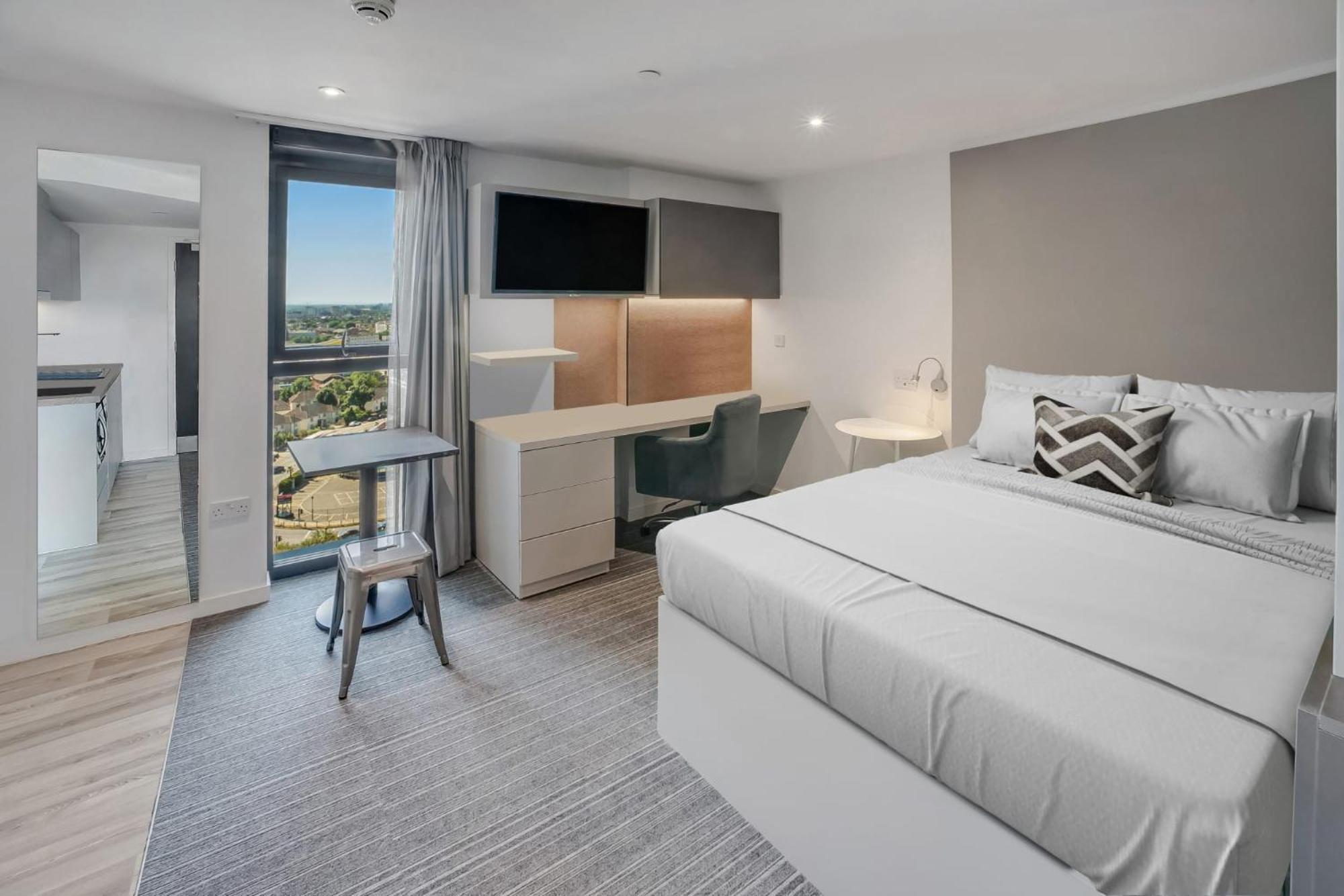 Apartamento And Ensuite Bedrooms With Shared Kitchen At Chapter Ealing Right Next To North Acton Tube Station