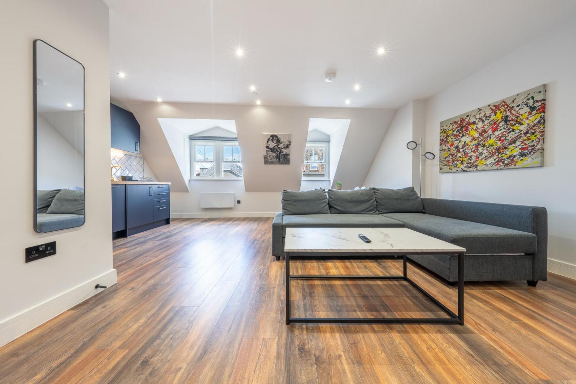 7 - West Brand New Loft Apartamento Londres