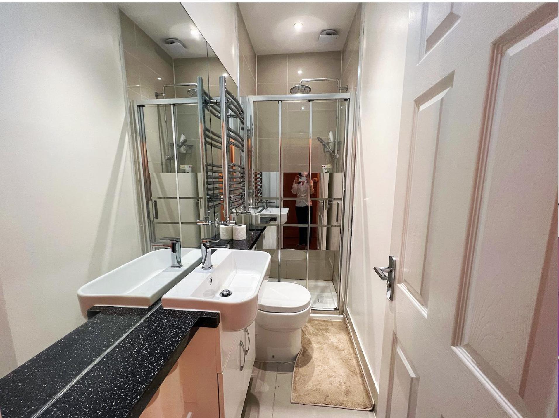 Lovely 2 Bedroom Garden Flat In Apartamento Londres
