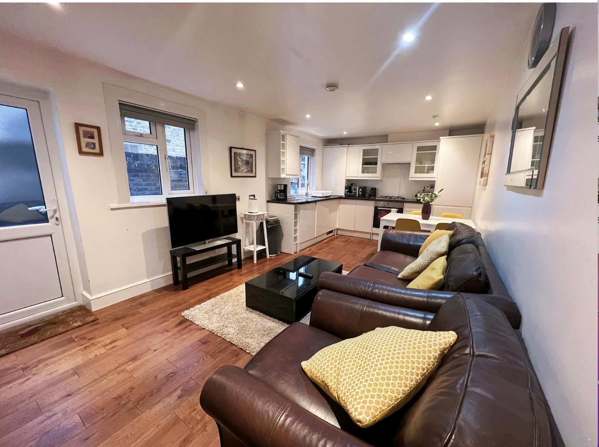 Lovely 2 Bedroom Garden Flat In * Londres