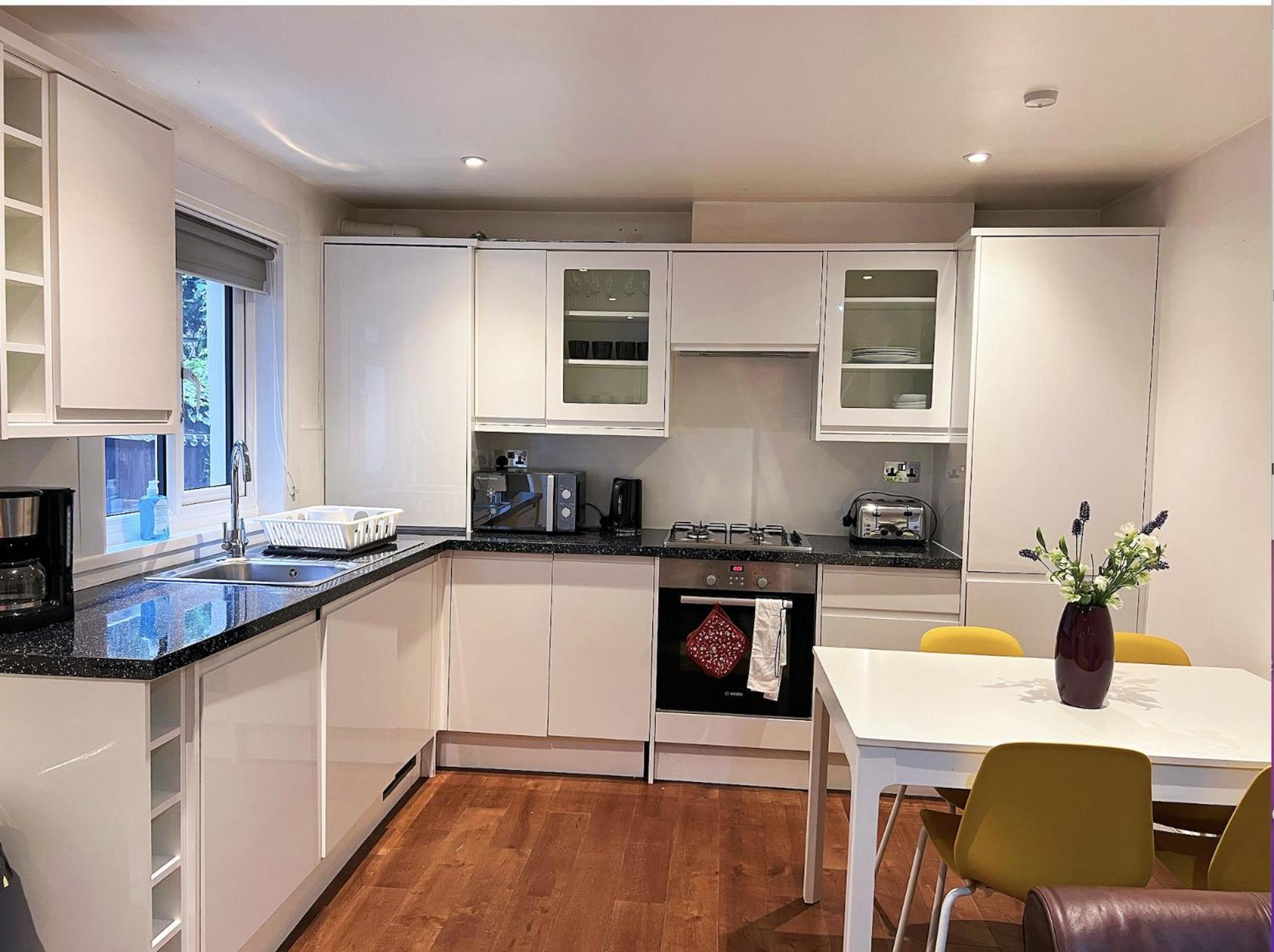 Apartamento Lovely 2 Bedroom Garden Flat In