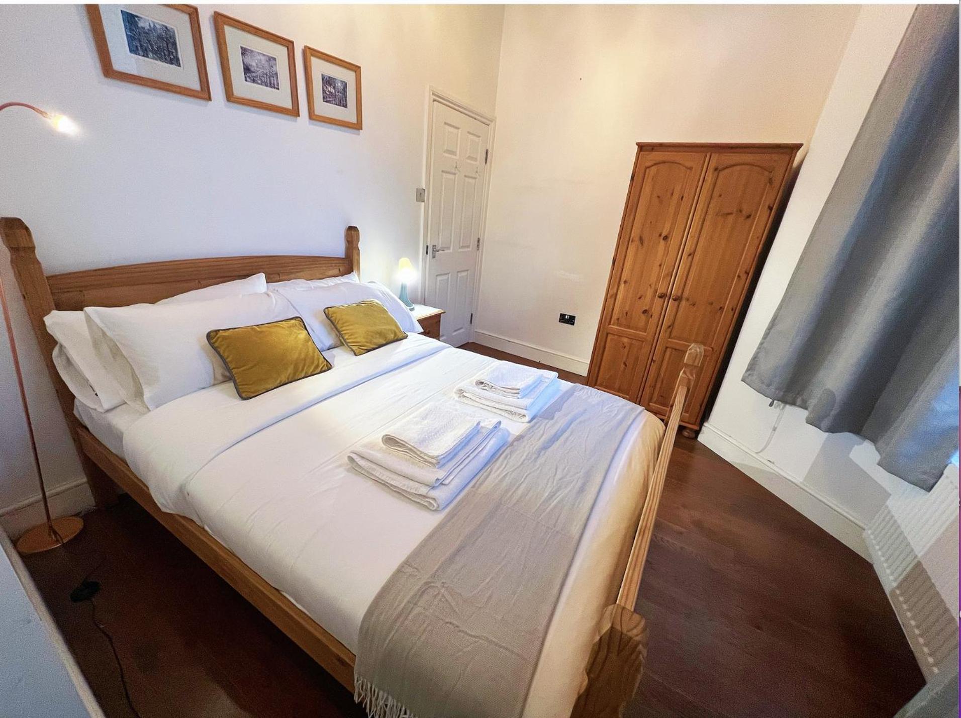 Lovely 2 Bedroom Garden Flat In Londres