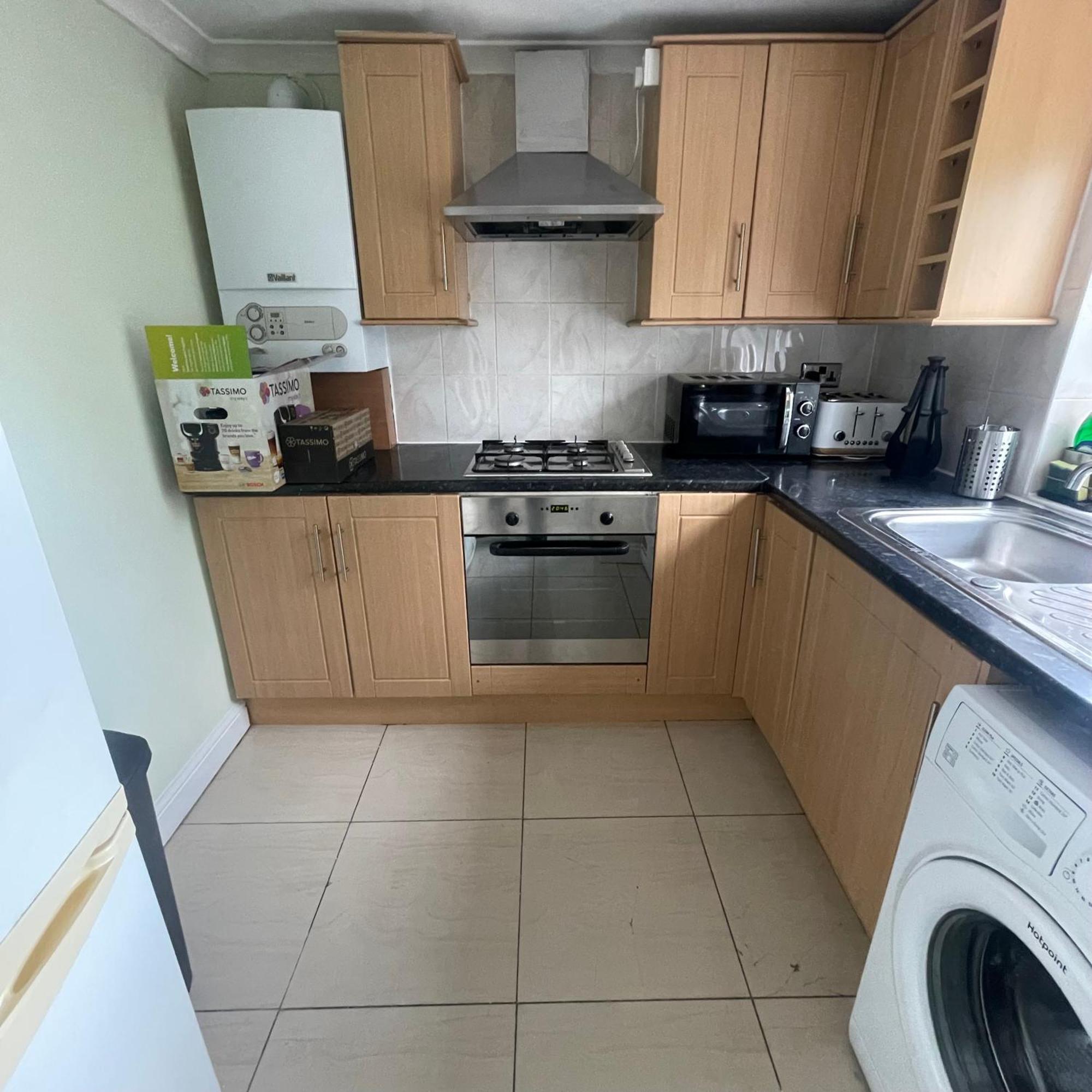 Entire 3 Bedroom - Minutes To Emirates Stadium!