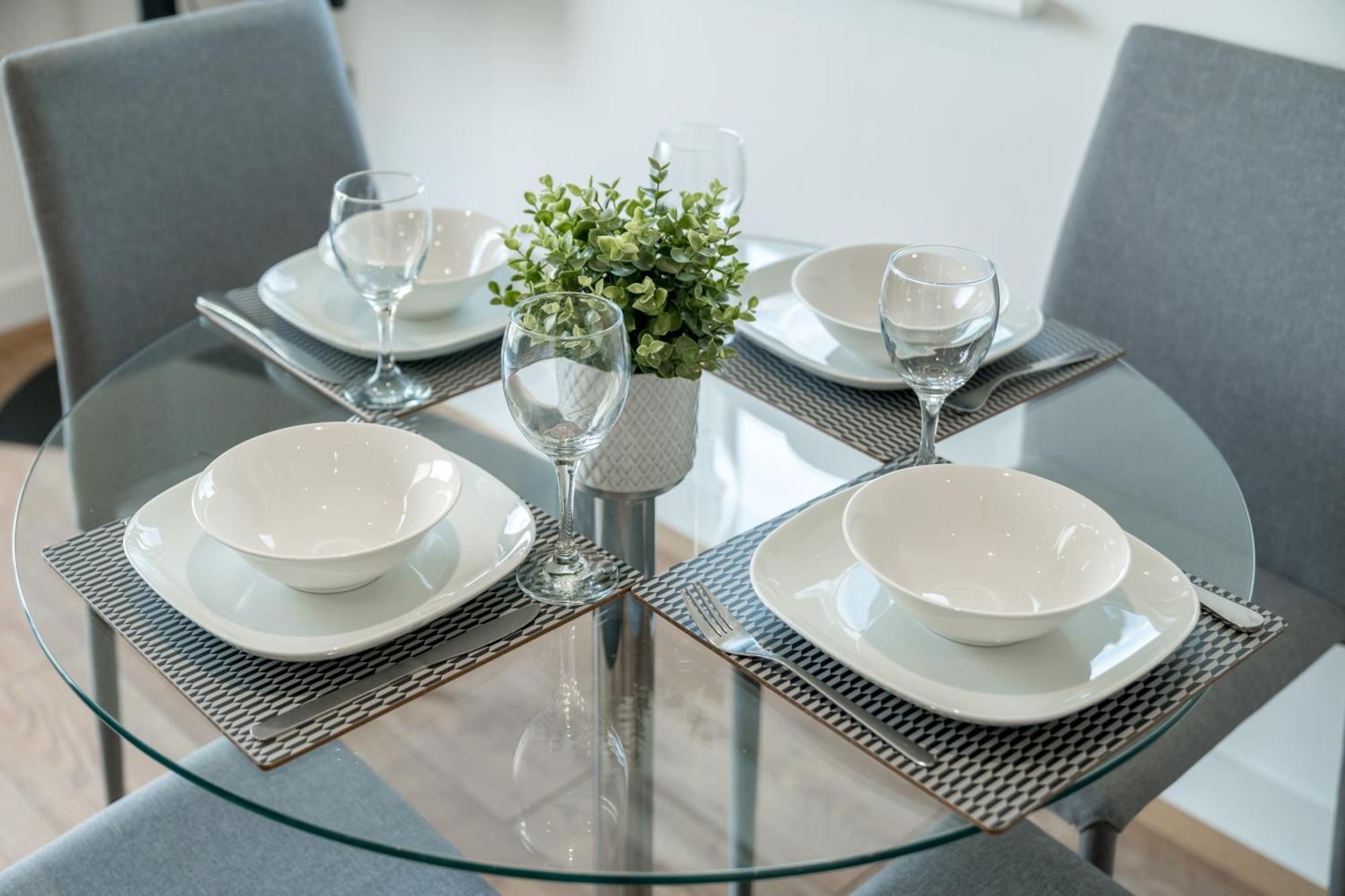 Skyvillion - River Thames Floor By Woolwich Ferry, Mins To Excel, O2 Arena , Airport With Parking Apartamento Londres