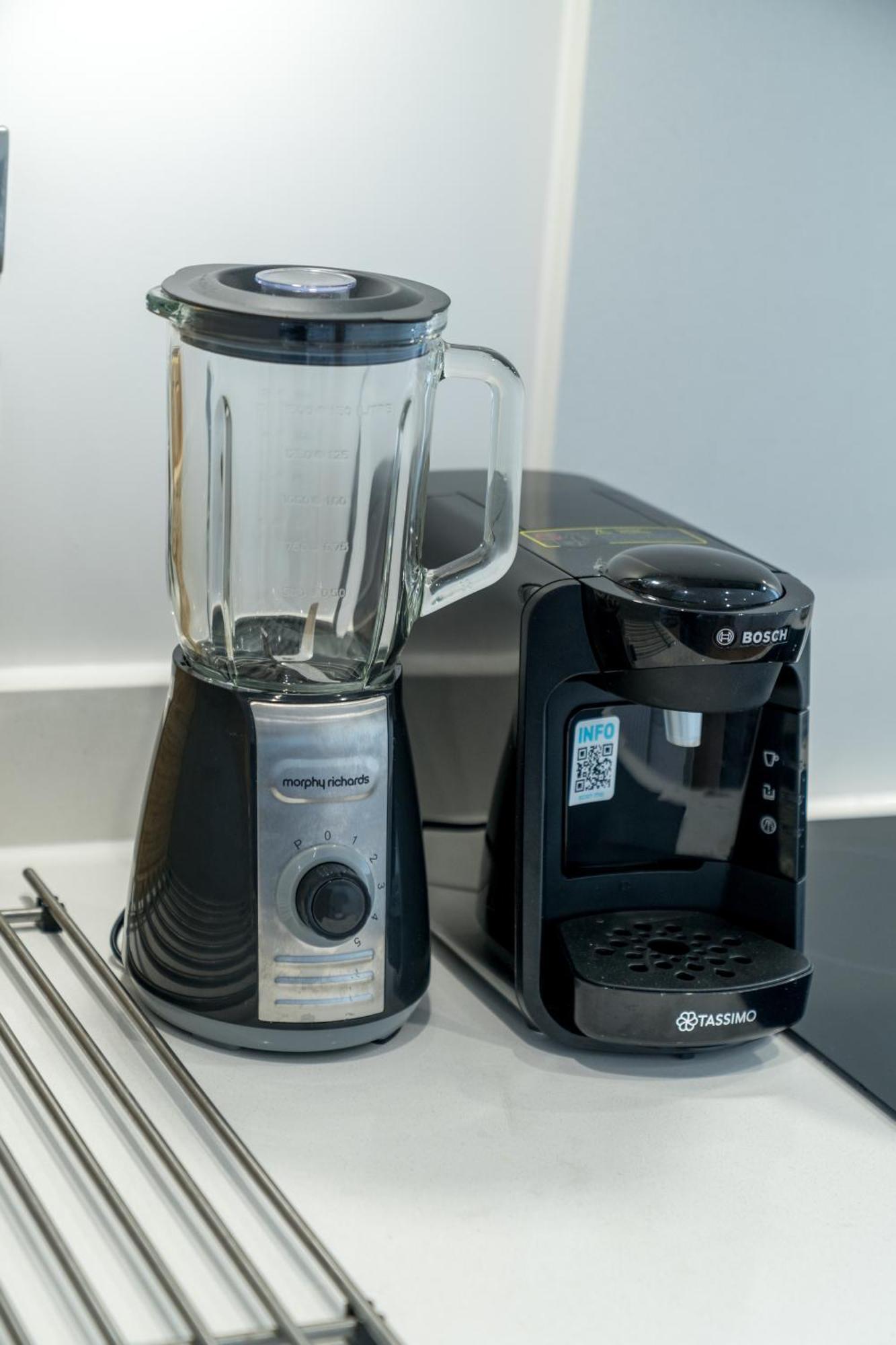 Apartamento Skyvillion - River Thames Floor By Woolwich Ferry, Mins To Excel, O2 Arena , Airport With Parking Londres