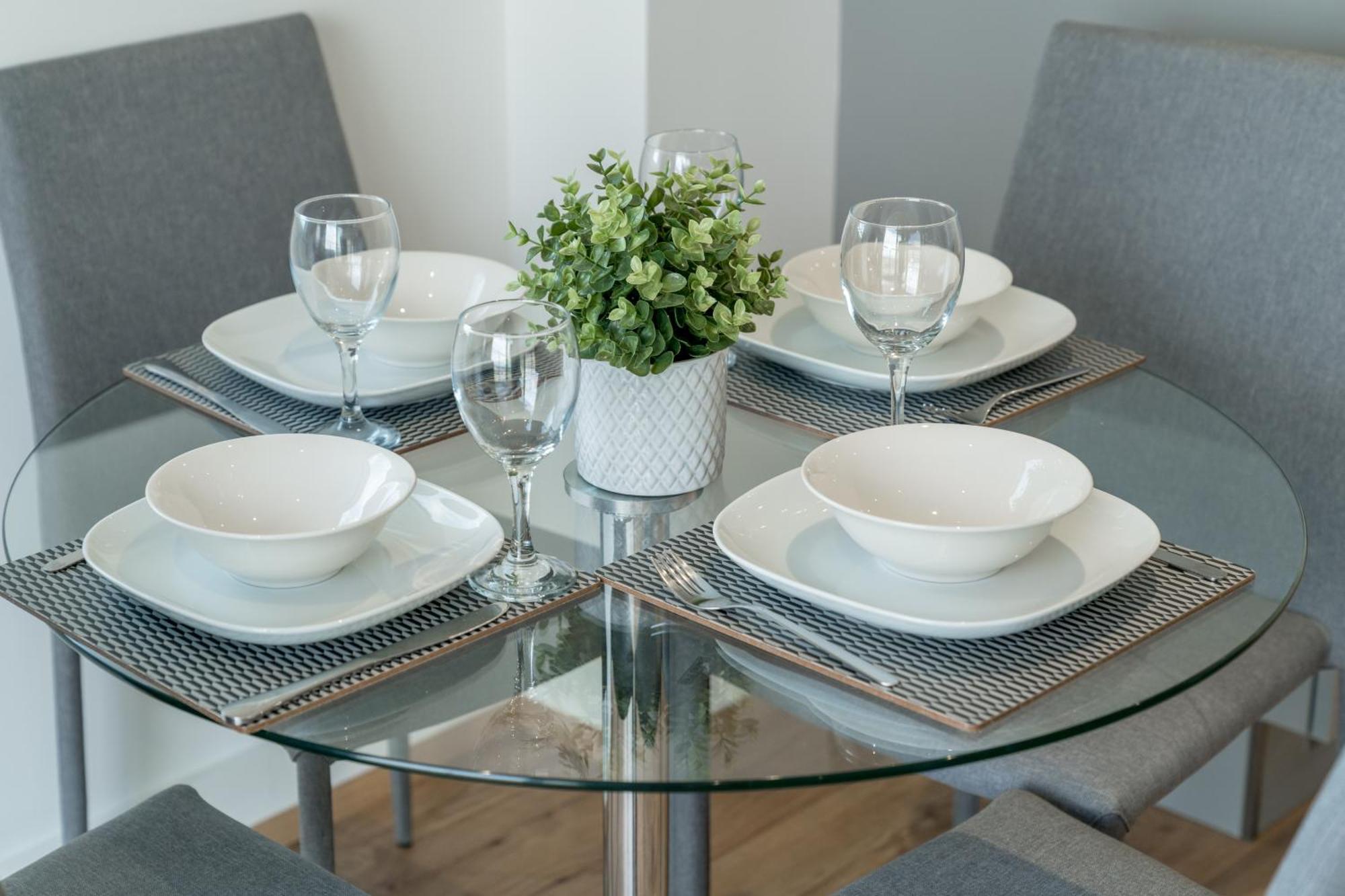 Skyvillion - River Thames Floor By Woolwich Ferry, Mins To Excel, O2 Arena , Airport With Parking * Londres