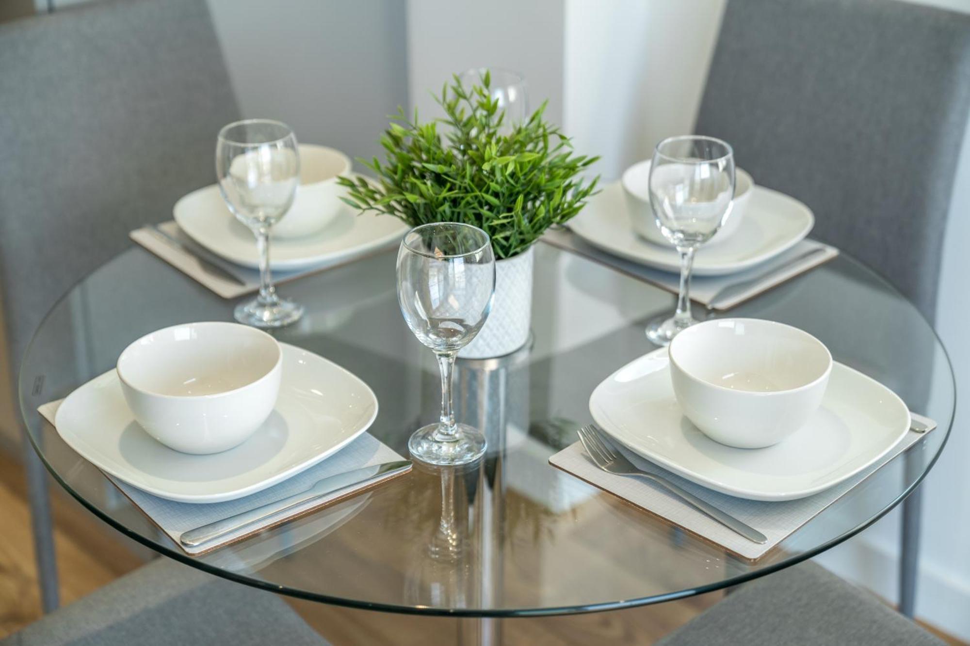 Skyvillion - River Thames Floor By Woolwich Ferry, Mins To Excel, O2 Arena , Airport With Parking * Londres