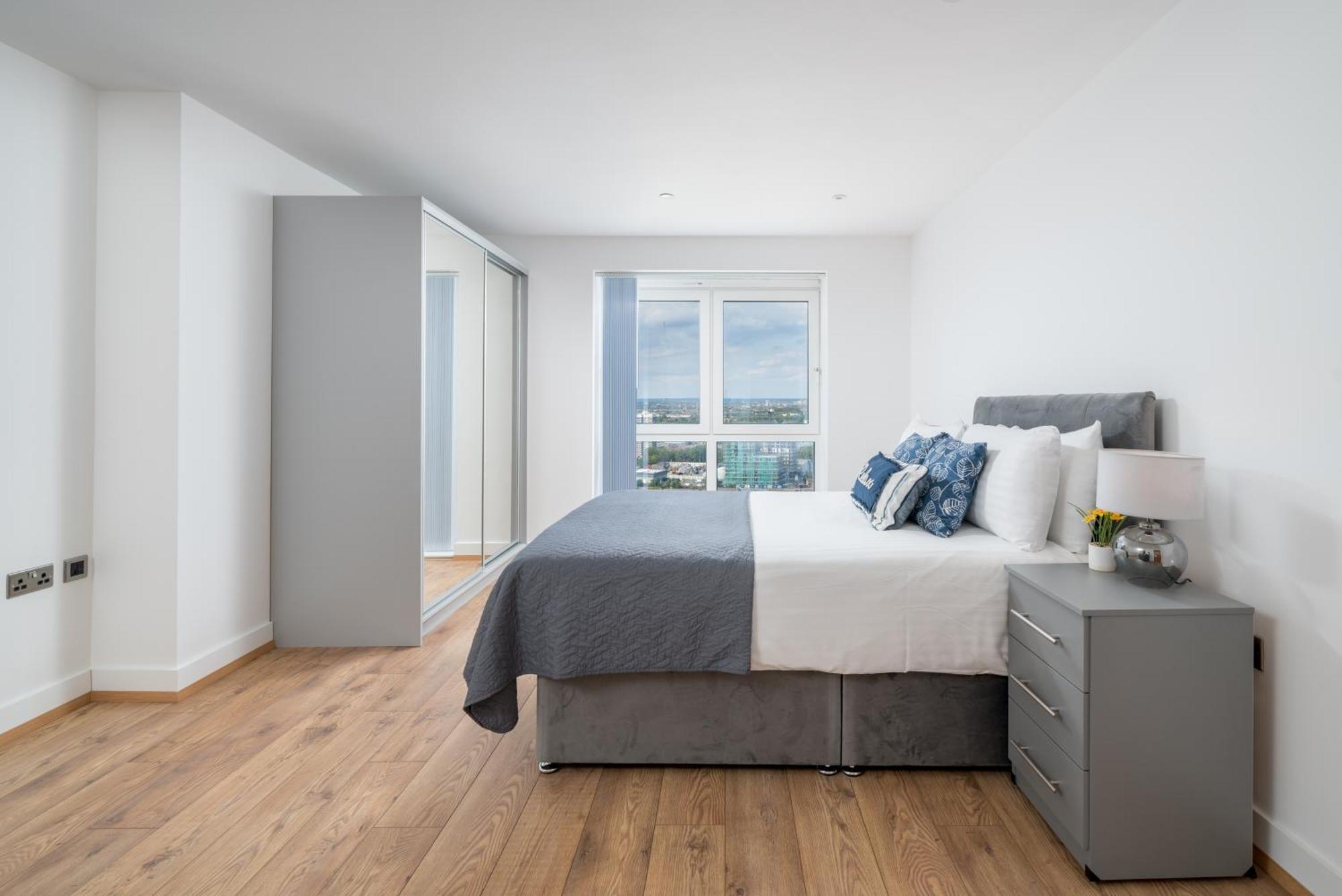 Skyvillion - River Thames Floor By Woolwich Ferry, Mins To Excel, O2 Arena , Airport With Parking Apartamento *