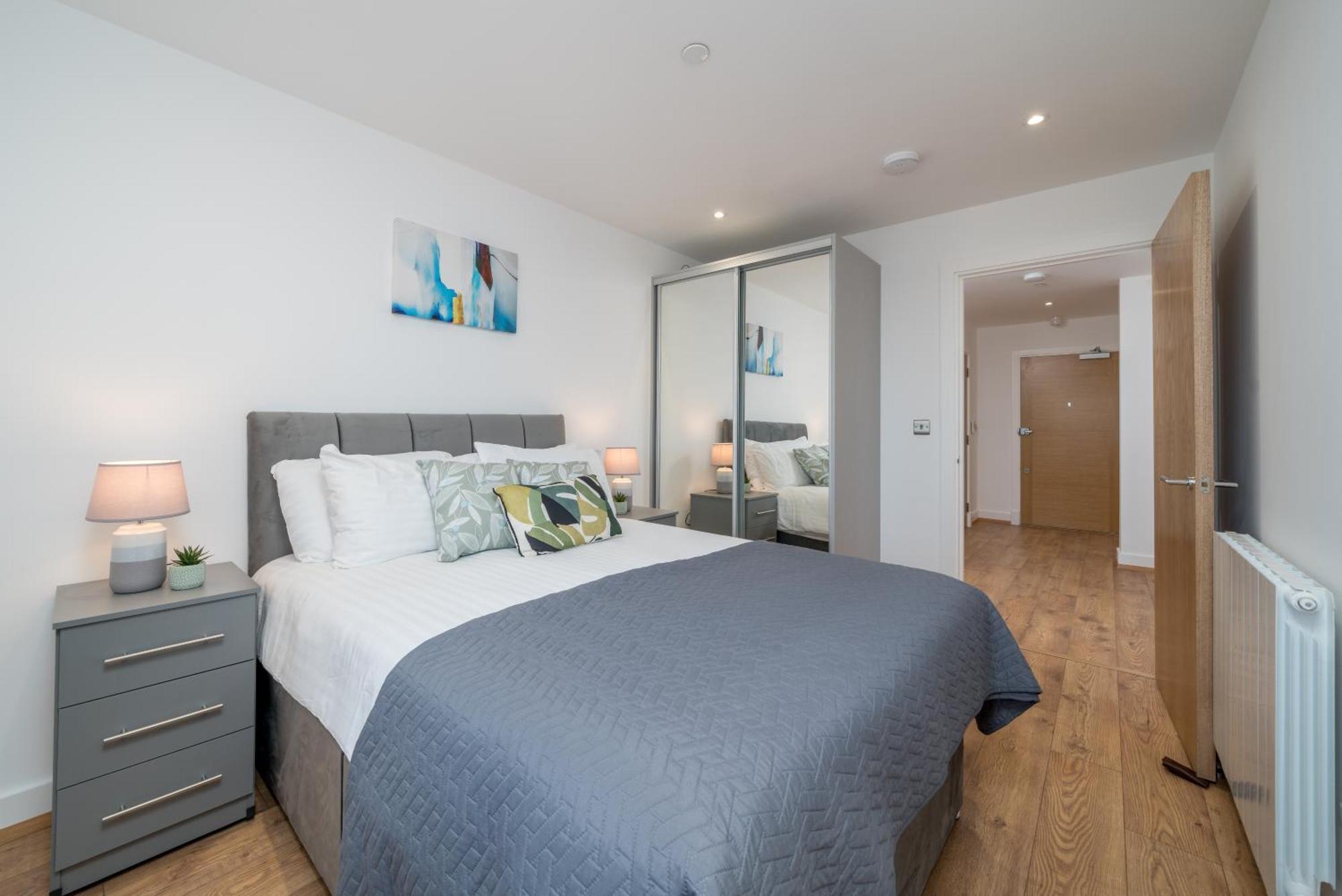 Skyvillion - River Thames Floor By Woolwich Ferry, Mins To Excel, O2 Arena , Airport With Parking * Londres