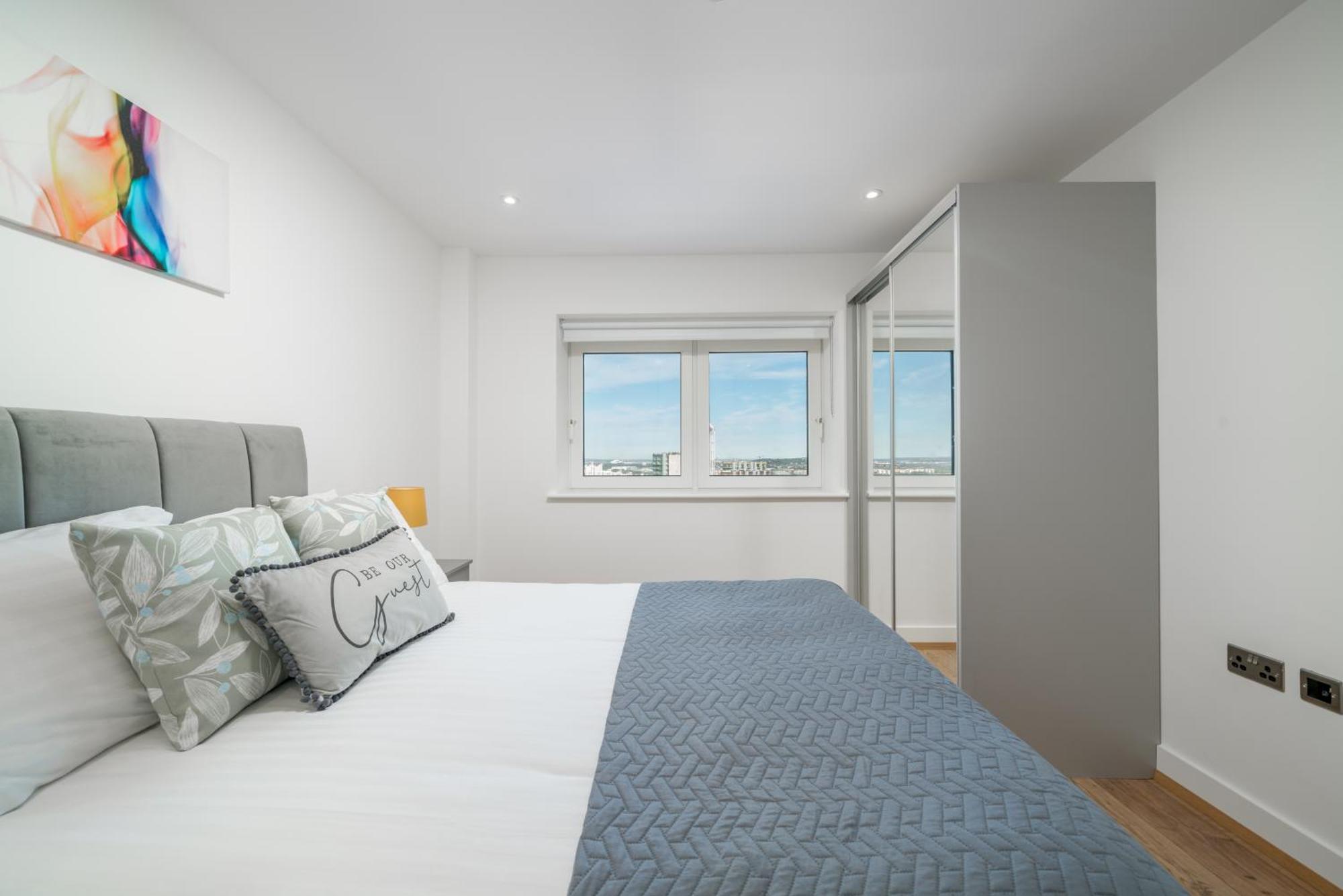 Apartamento Skyvillion - River Thames Floor By Woolwich Ferry, Mins To Excel, O2 Arena , Airport With Parking Londres