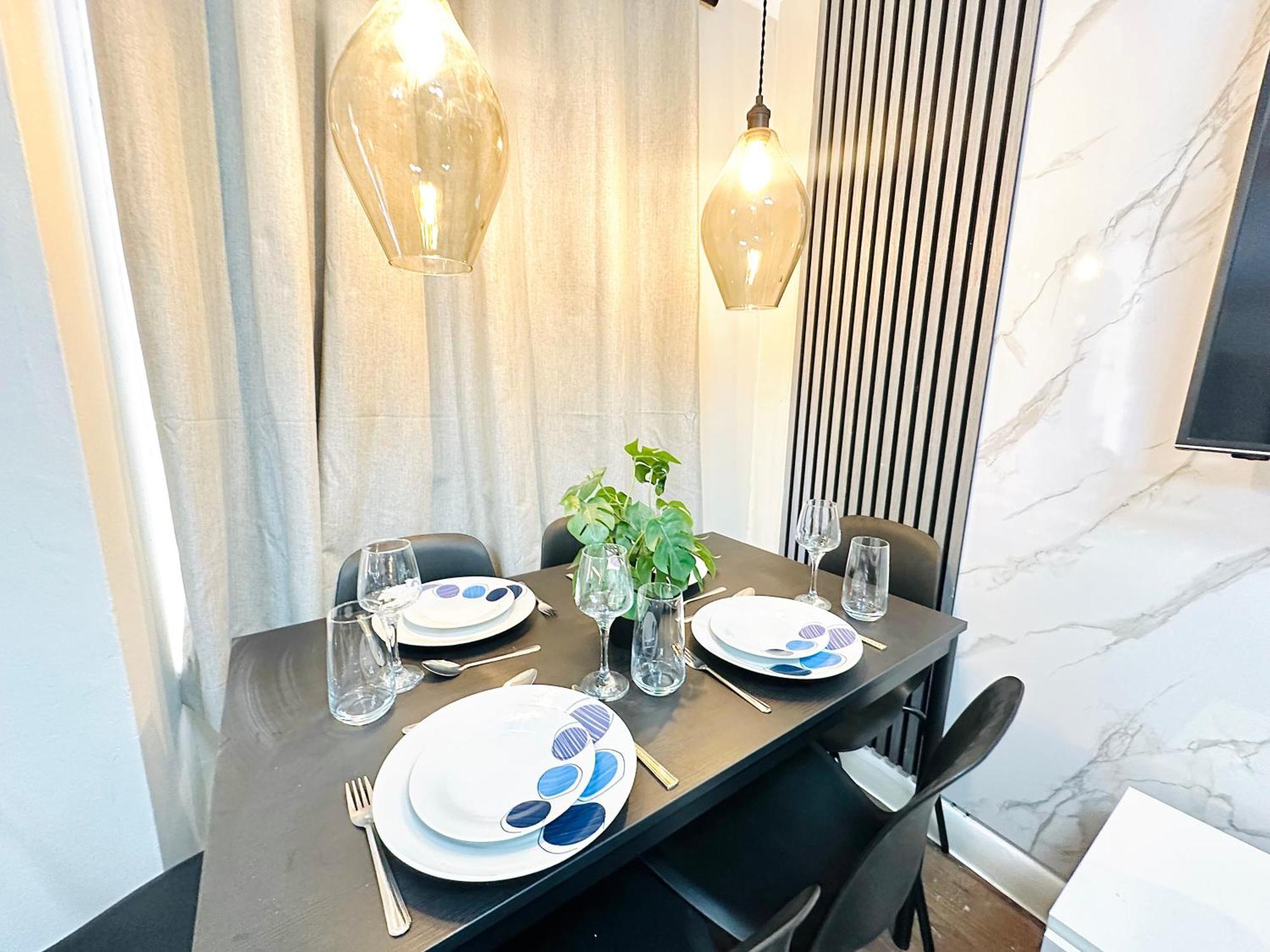 Apartment Hyde Park Comfortable Two Bedroom *