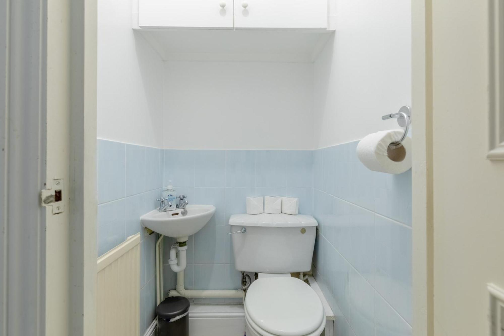 Roomy 3bd By Hampstead Heath! *
