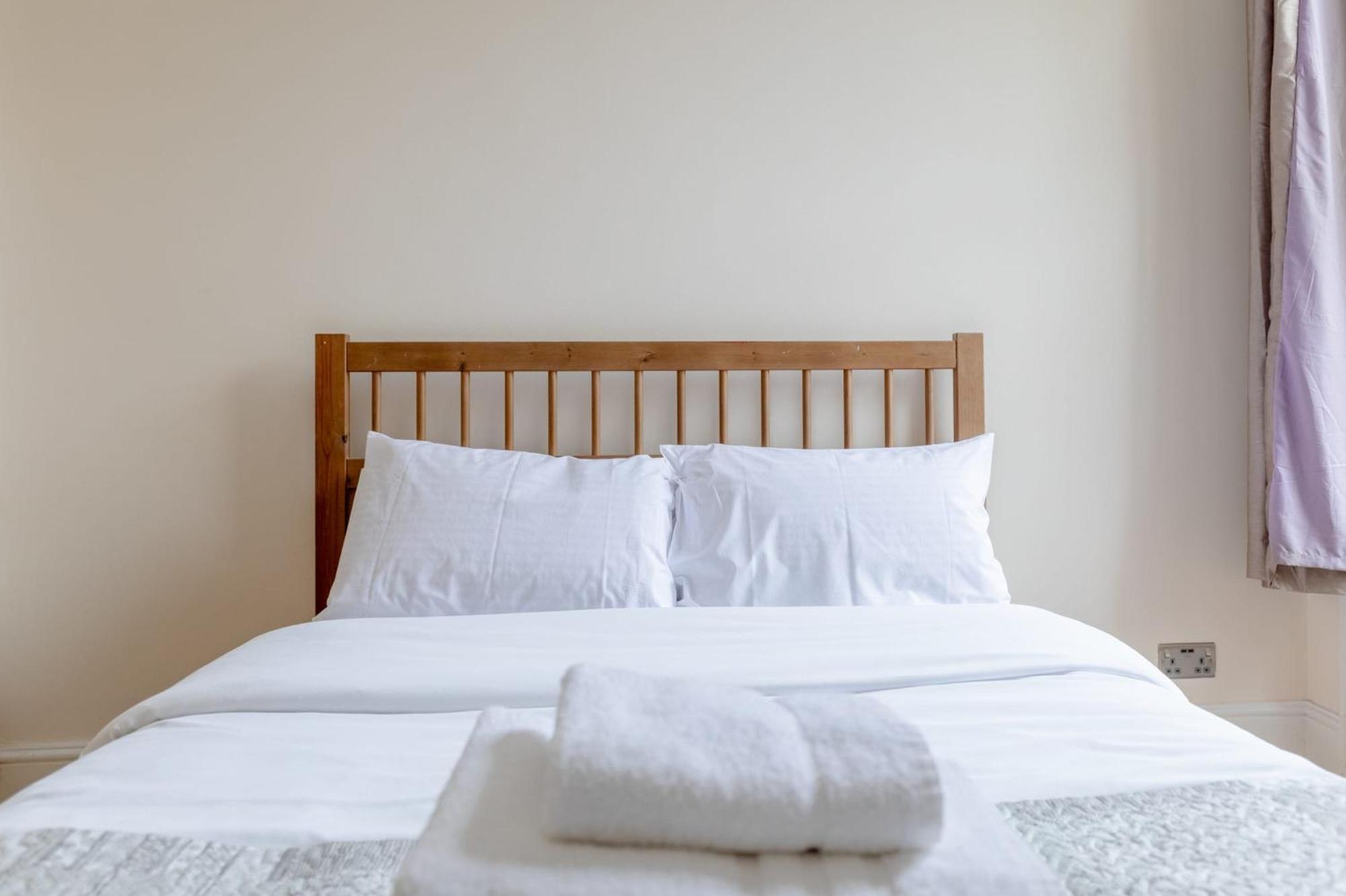Roomy 3bd By Hampstead Heath!