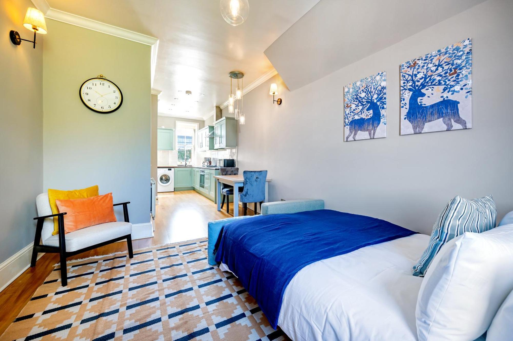 Large 1 Bedroom In Center Of * Londres