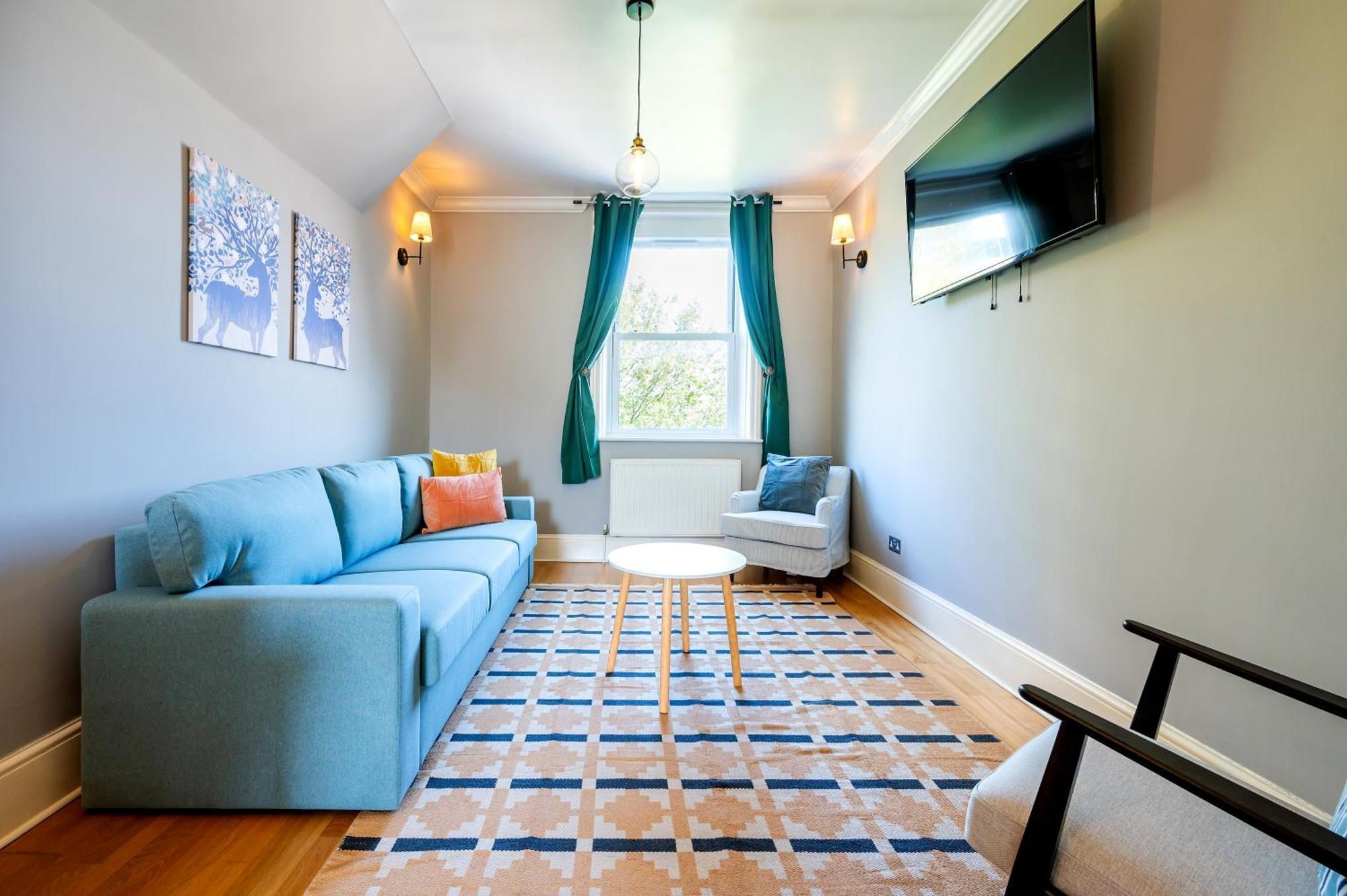 Large 1 Bedroom In Center Of * Londres