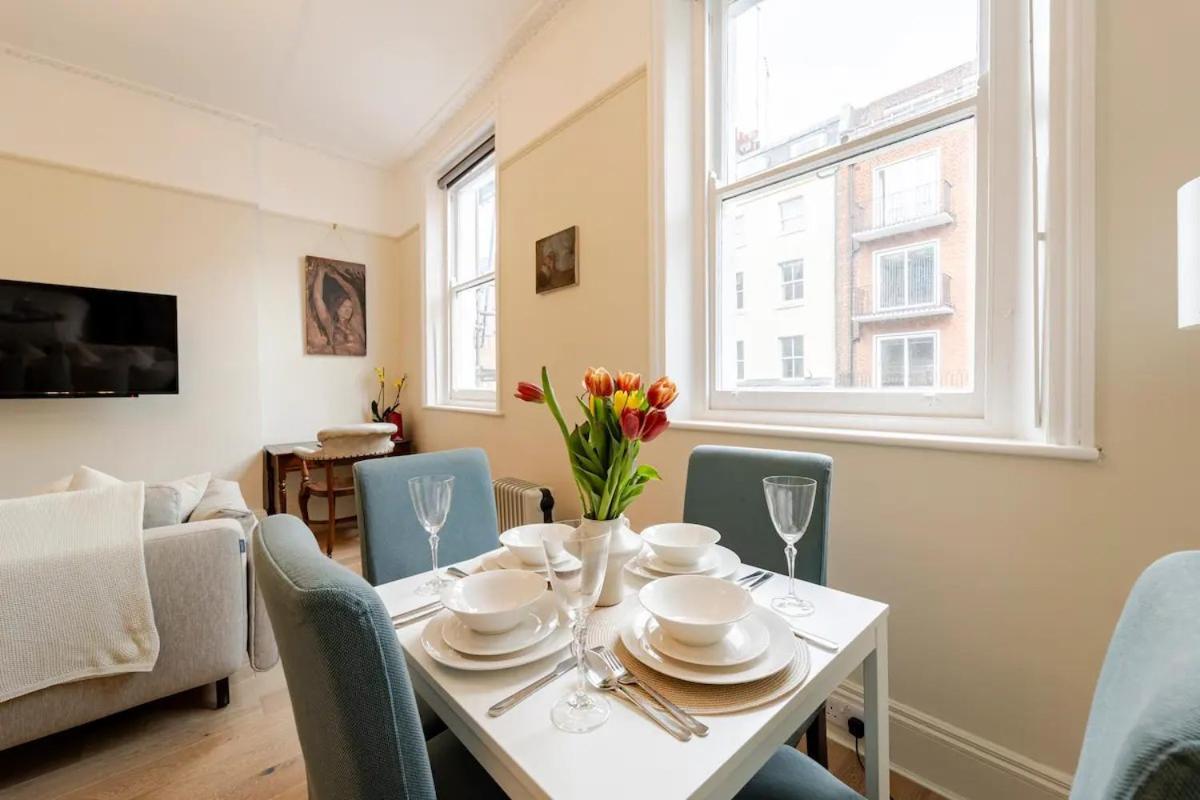 Crawford Street Studio, By The Design Traveller * Londres