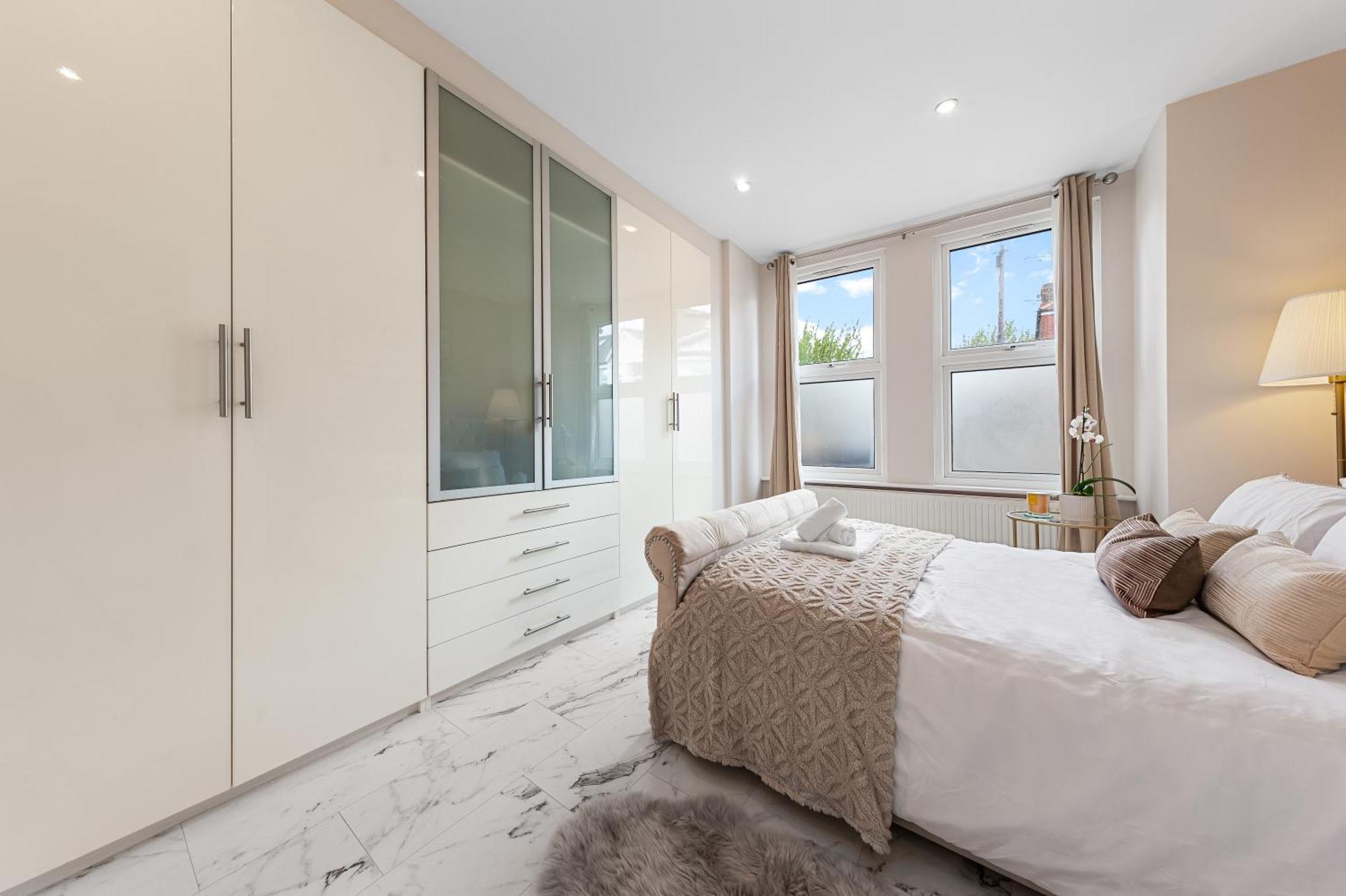 Appartement Elegant Oasis - 2 Bed - Garden - 65 Inch Tv & Netflix Londres