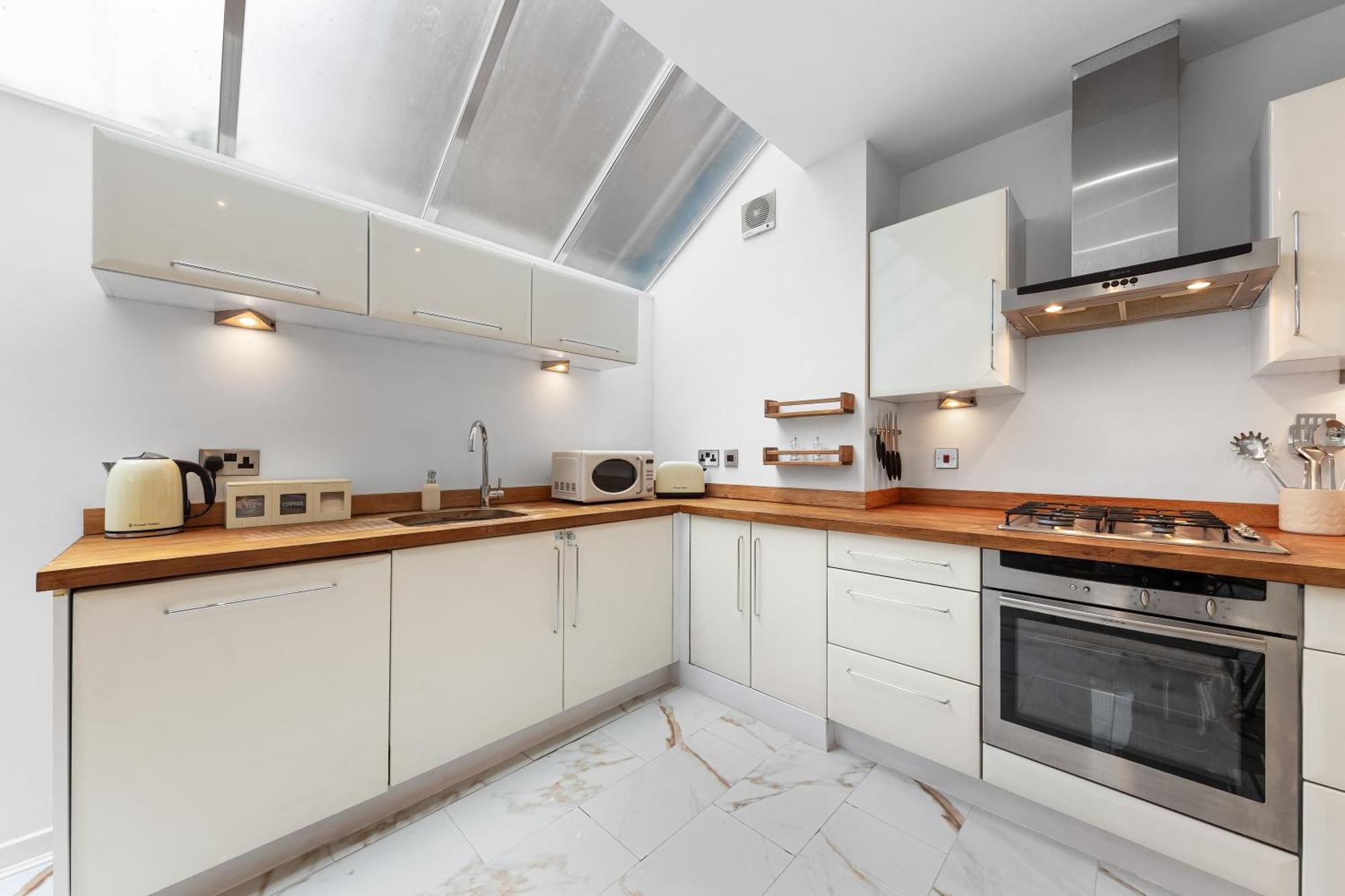 Elegant Oasis - 2 Bed - Garden - 65 Inch Tv & Netflix Londres