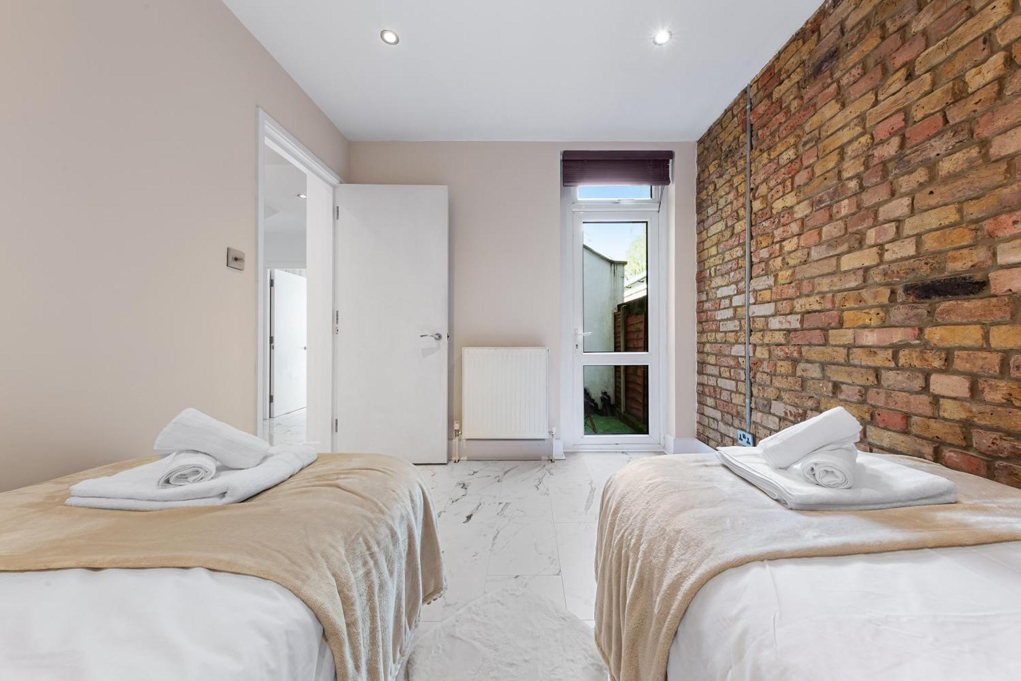 Elegant Oasis - 2 Bed - Garden - 65 Inch Tv & Netflix Appartement