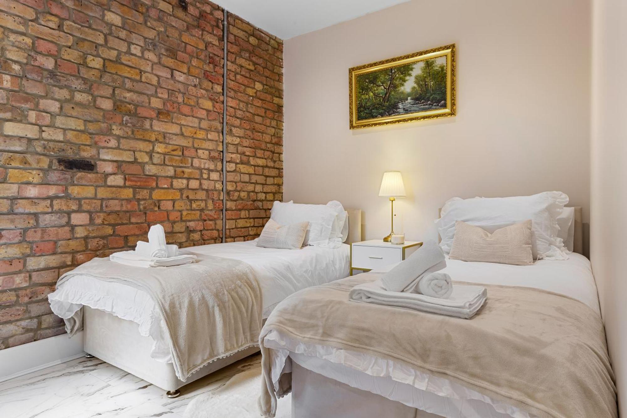Elegant Oasis - 2 Bed - Garden - 65 Inch Tv & Netflix Appartement