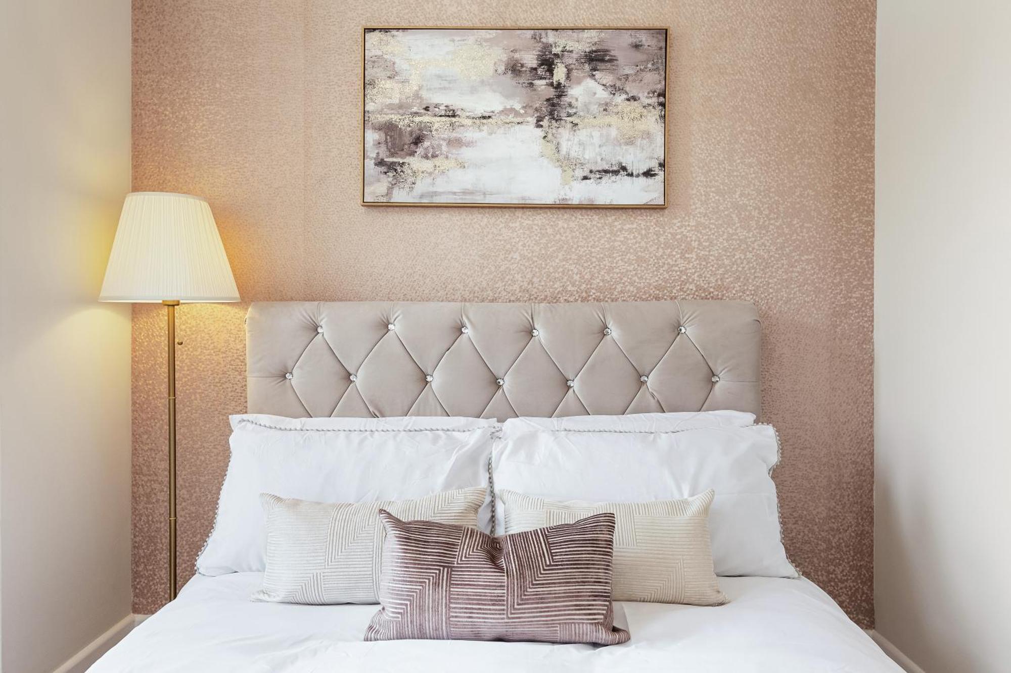 Appartement Elegant Oasis - 2 Bed - Garden - 65 Inch Tv & Netflix