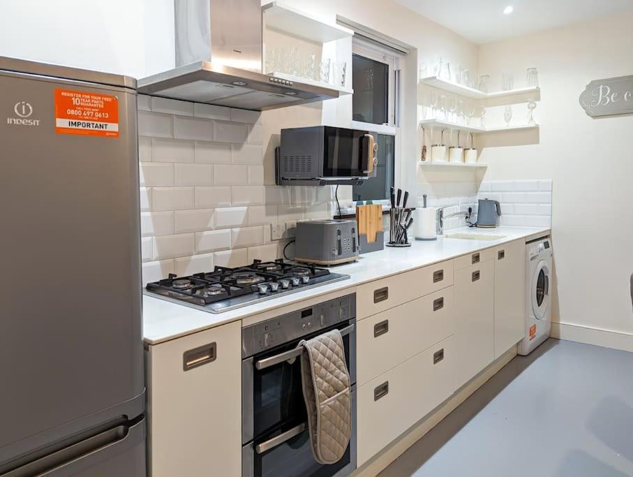 Apartamento Charming 3br In Trendy Tottenham Neighborhood