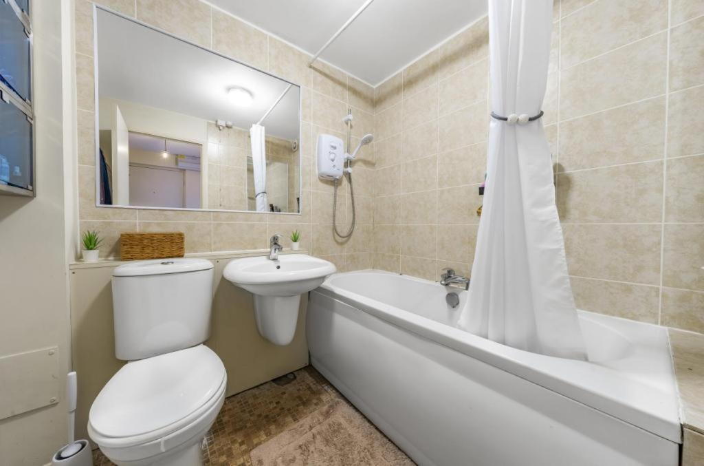 Appartement Self Contained 1 Bed Flat Next To Transport For Canary Wharf And Excel, O2 With Free Parking