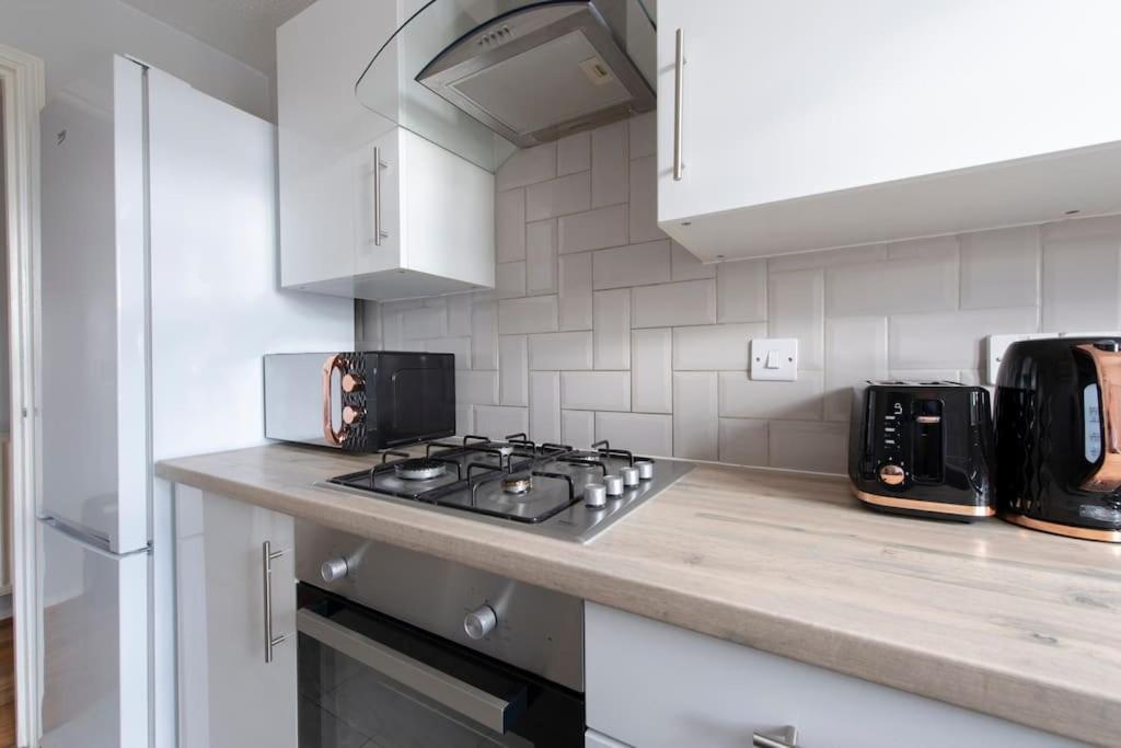Apartamento Lovely 2 Bedroom With River & View