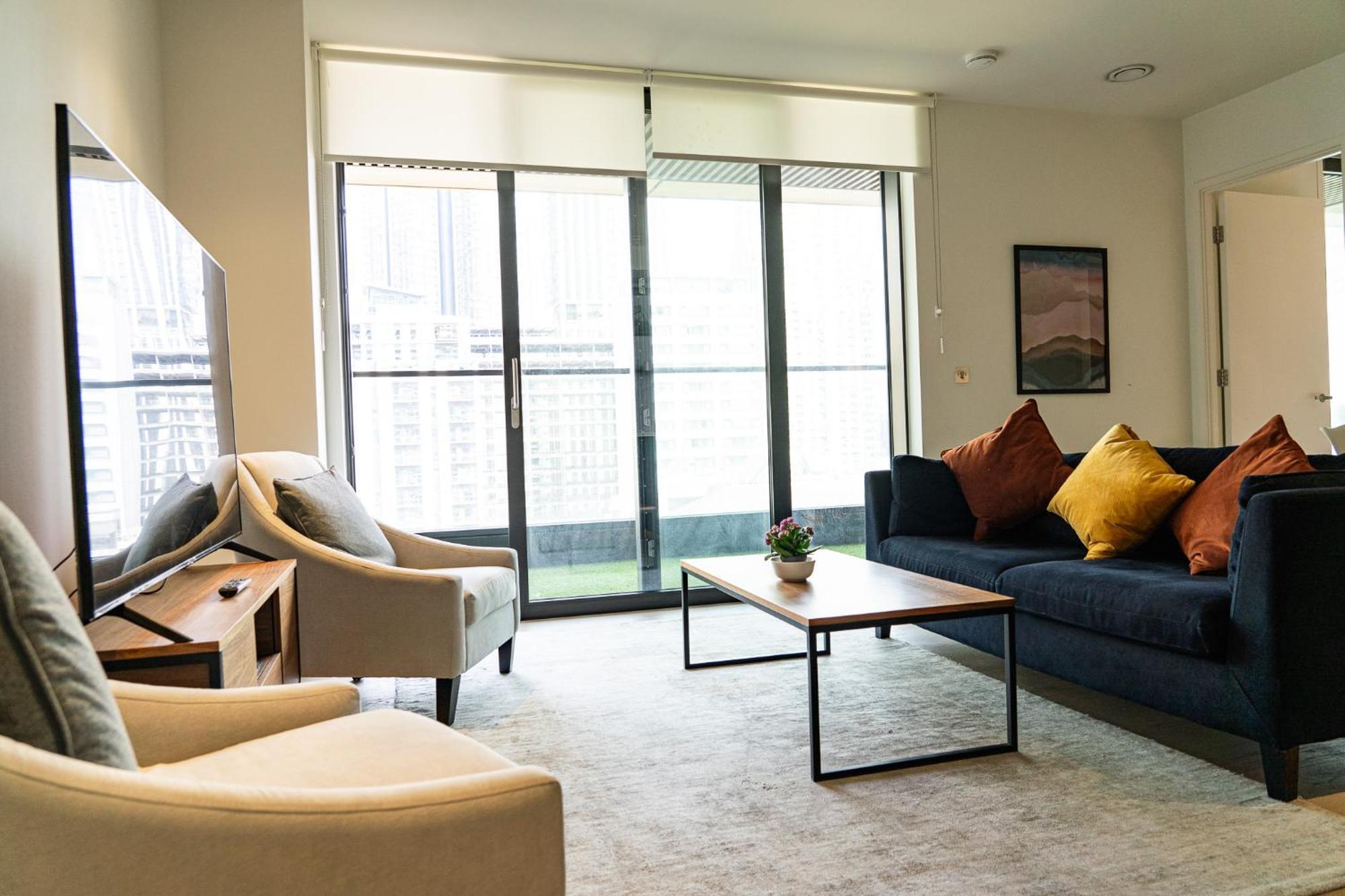 Luxury Balcony Apartment, Canary Wharf Appartement *