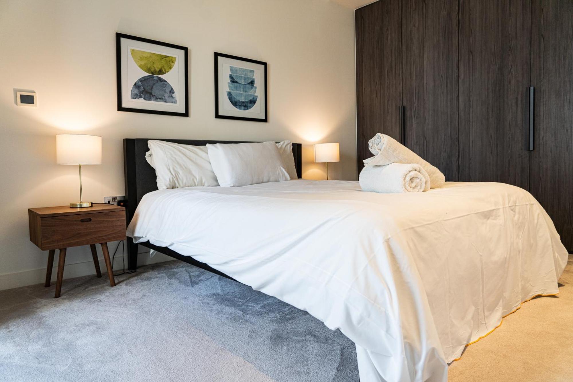 Luxury Balcony Apartment, Canary Wharf Appartement