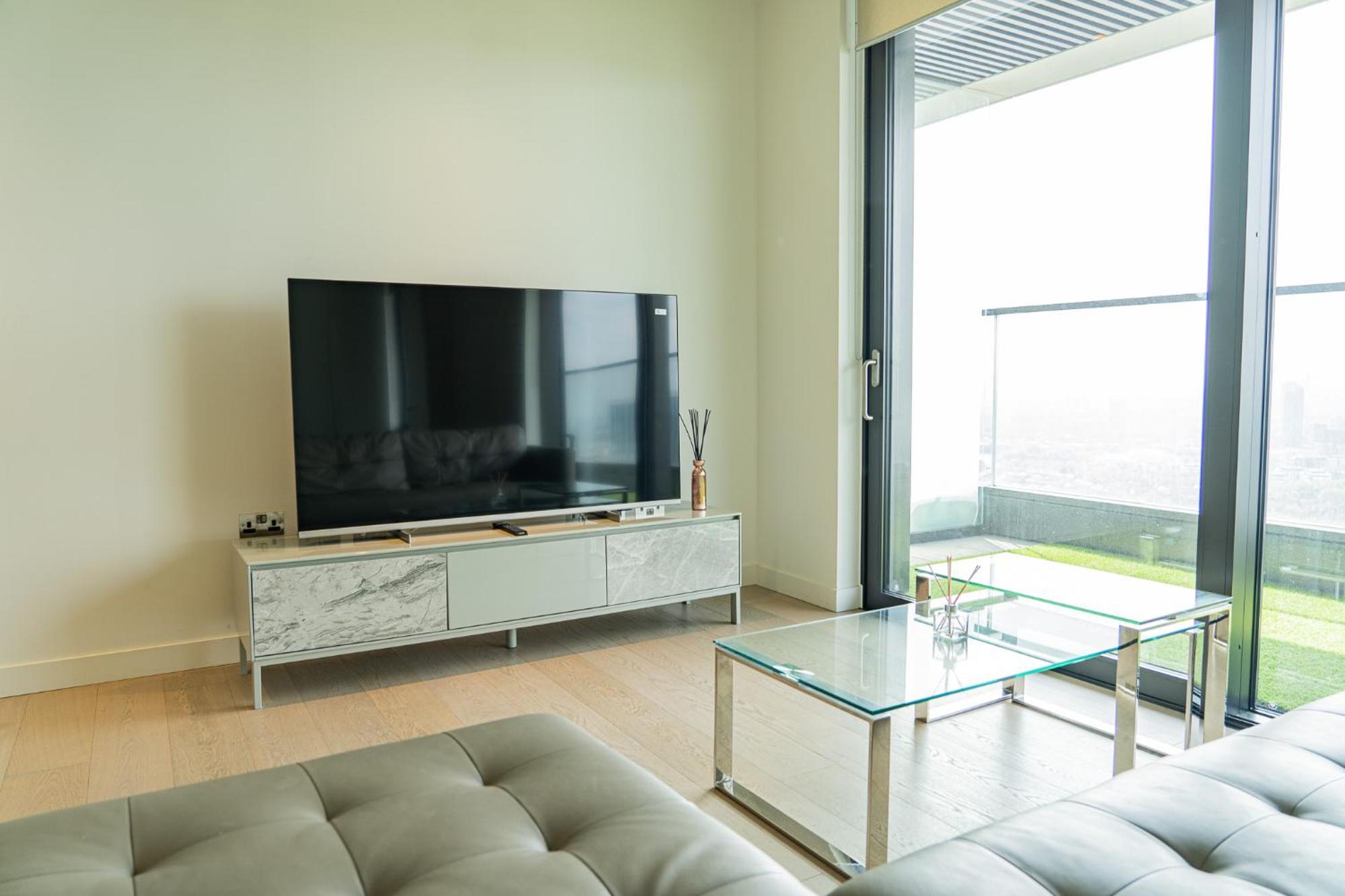 Luxury Balcony Apartment, Canary Wharf Londres