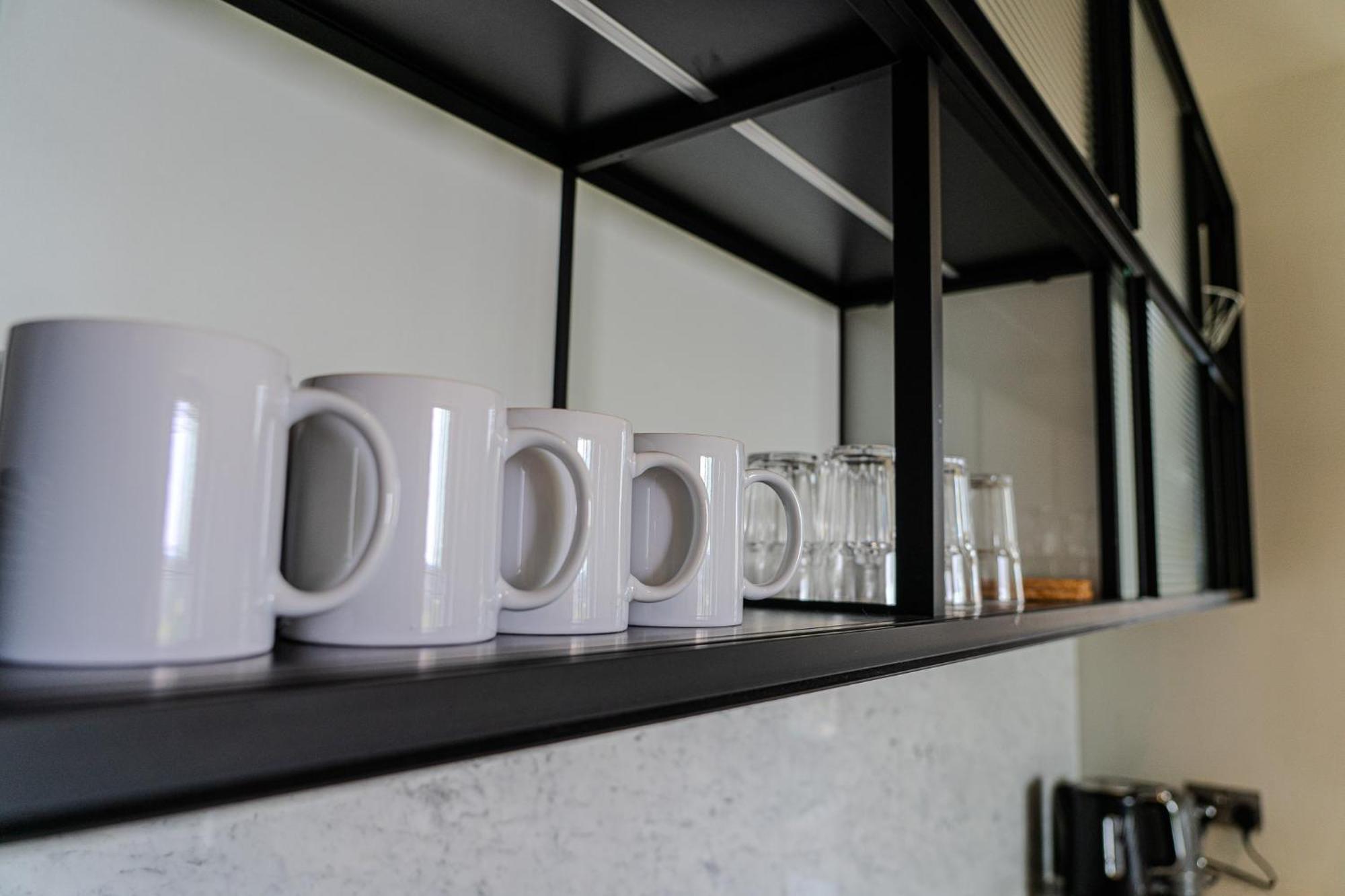 Luxury Balcony Apartment, Canary Wharf * Londres