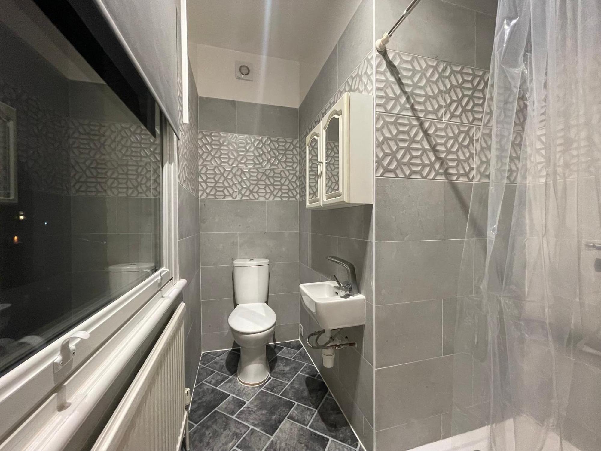 Séjour chez l'habitant With Private Bathroom And Shared Kitchen Londres