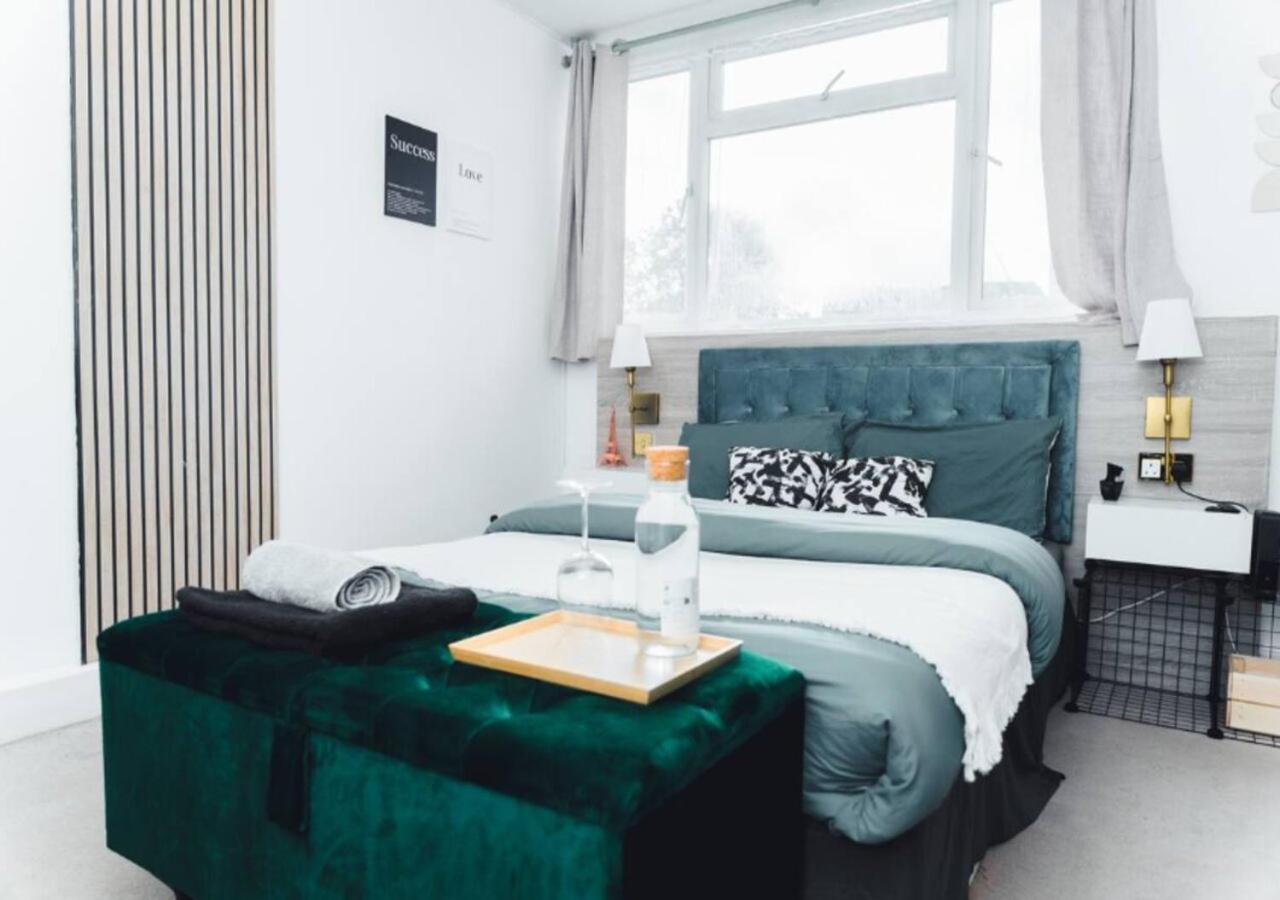3bed 2bath With Garden Sauna & Hot Tub *