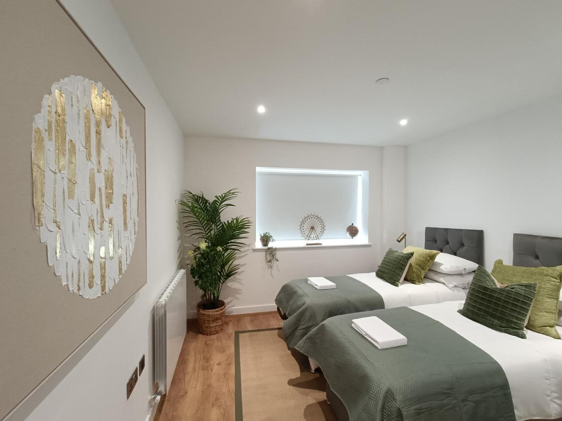 Snuggle Inn: Riverside With Thames Views * Londres