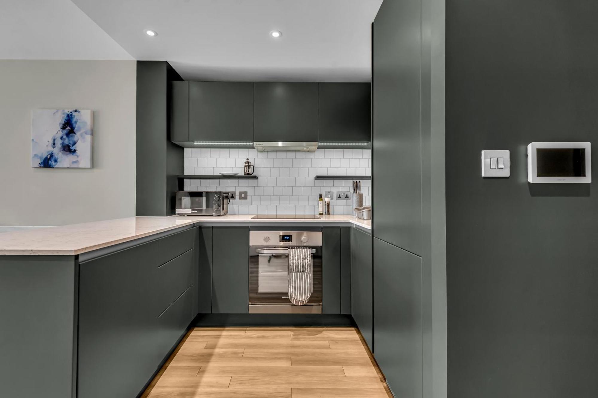 Mysquare State-of-the-art 1 Bedroom Near Wembley Park Apartment London