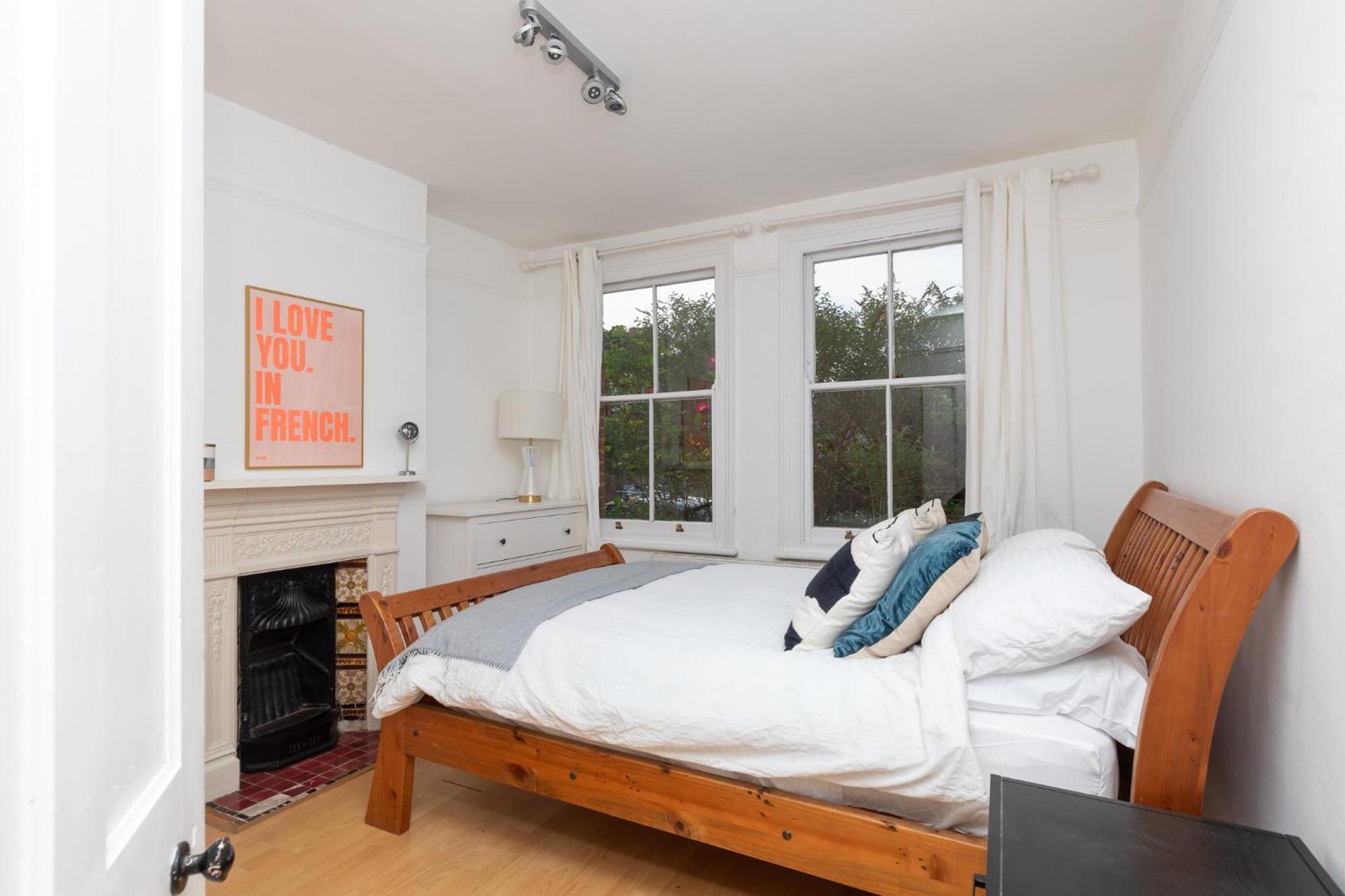 2 Bed In Sydenham, Apartamento Londres