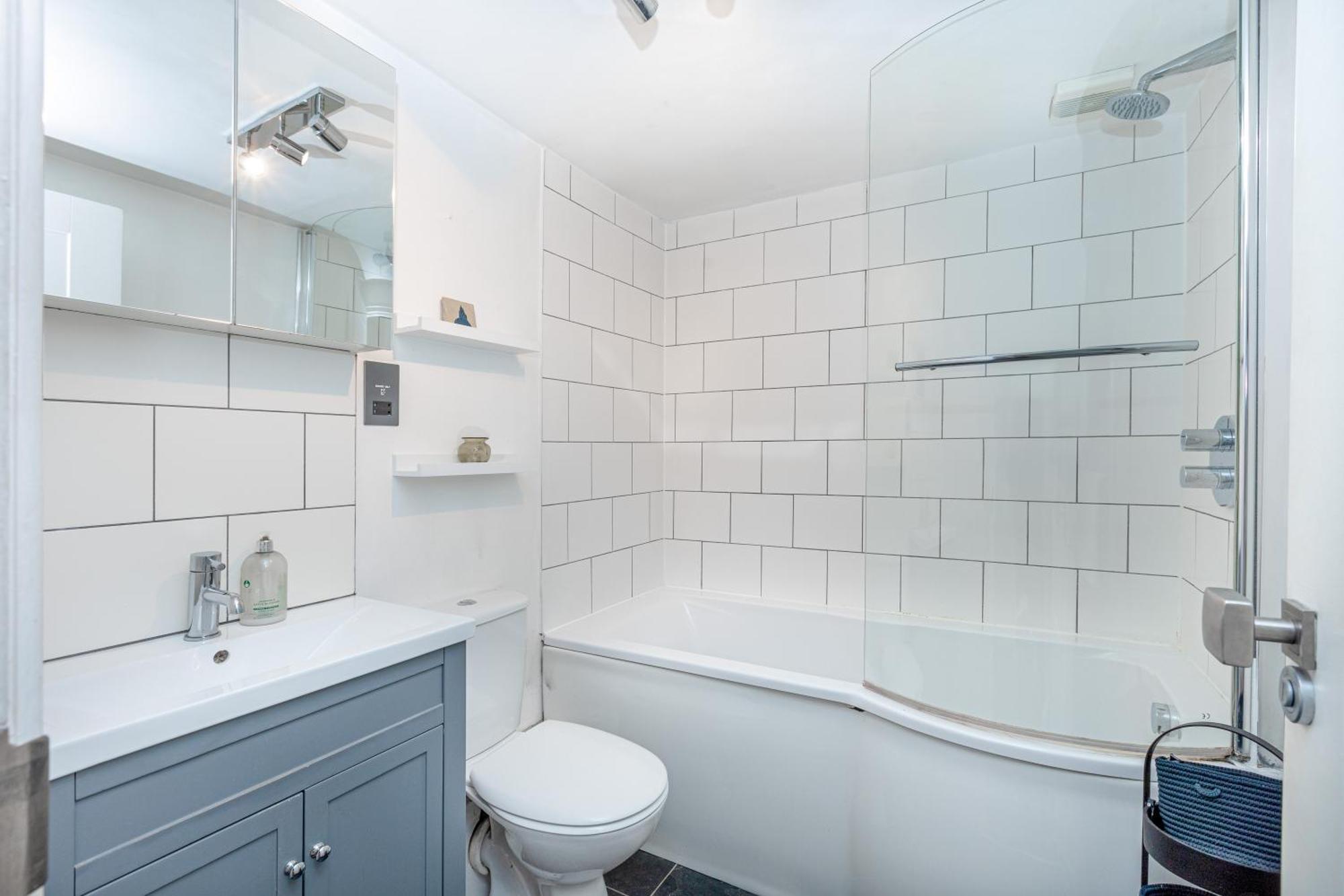 Exquisite Bright 1br Flat, 2 Min To Canonbury Tube Appartement *