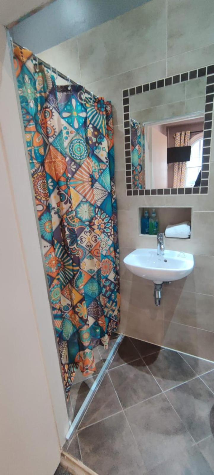 Cosy 2 Bedroom In City Center Euston Londres