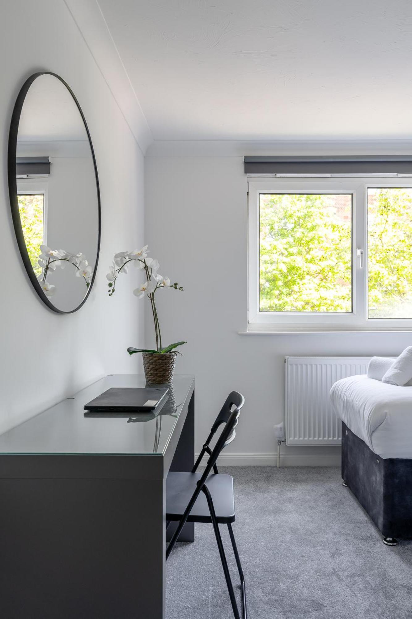 Centrally Located Islington Appartement *