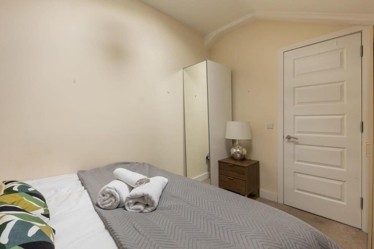 Apartment Lovely 1 Bed Attic In Brixton London